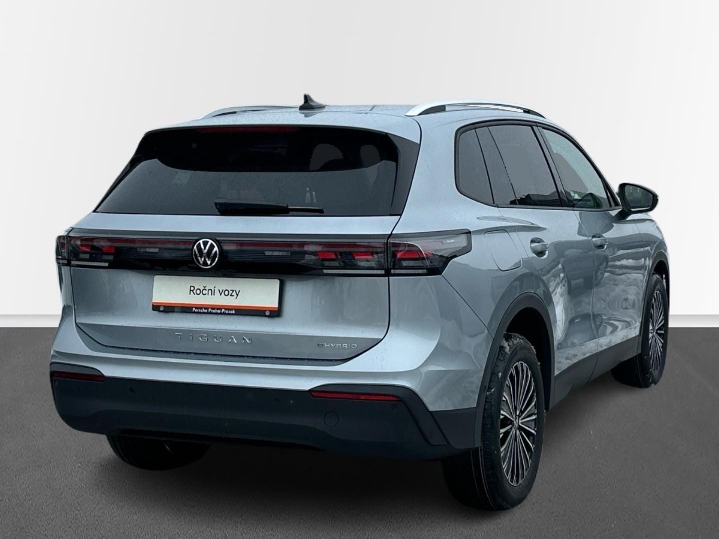 Volkswagen Tiguan, People 1,5 TSI 150 kW eHybrid - fotka 2