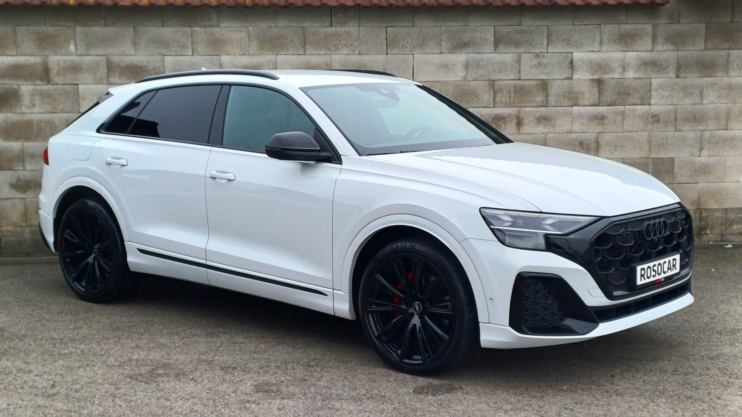 Audi Q8, S-LINE 210kW-WEBASTO-ČR-DPH- - fotka 3
