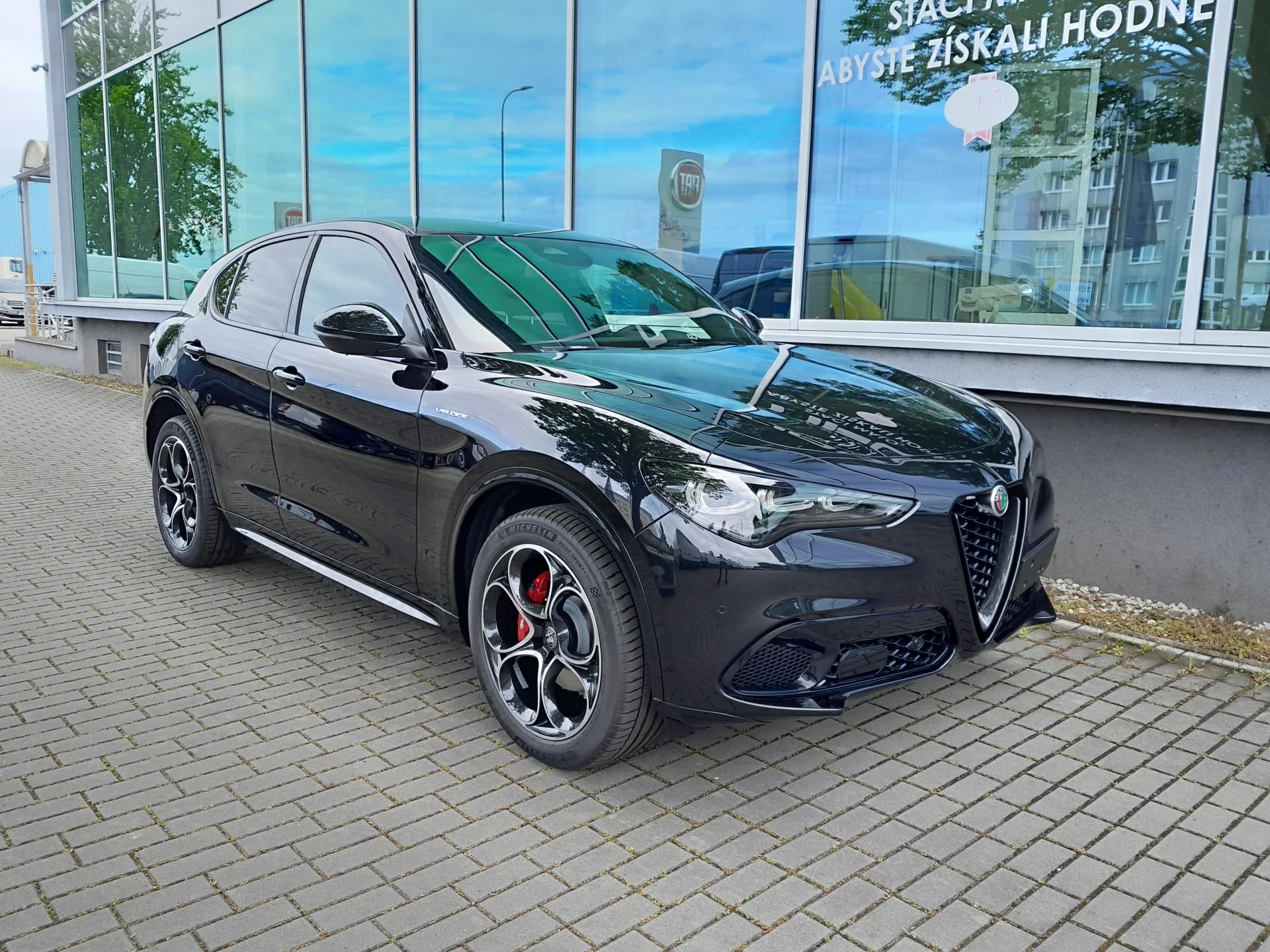 Alfa Romeo Stelvio, Veloce 4x4 2,2 MTJ  210PS