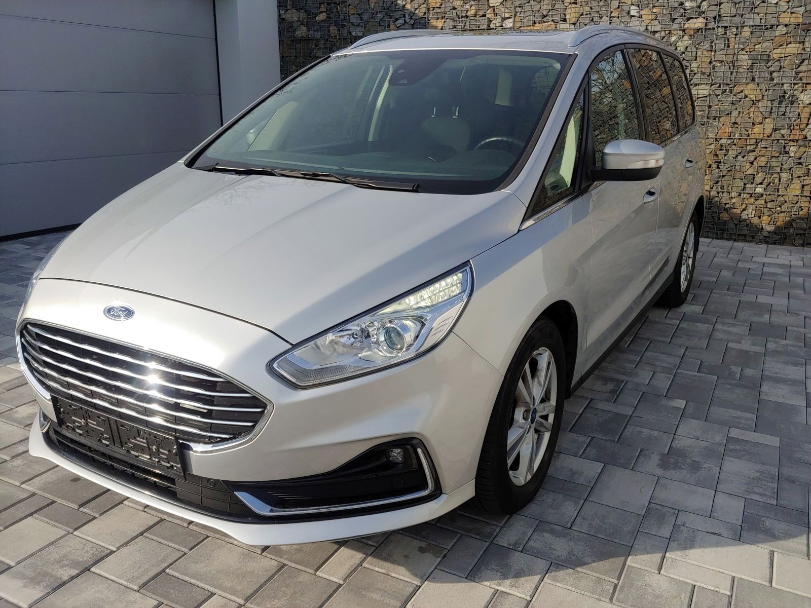 Ford Galaxy, 2.0TDCi EAT8 Titanium Panorama - fotka 3