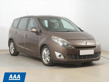 2.0 dCi, Automat, 7 míst, Navi