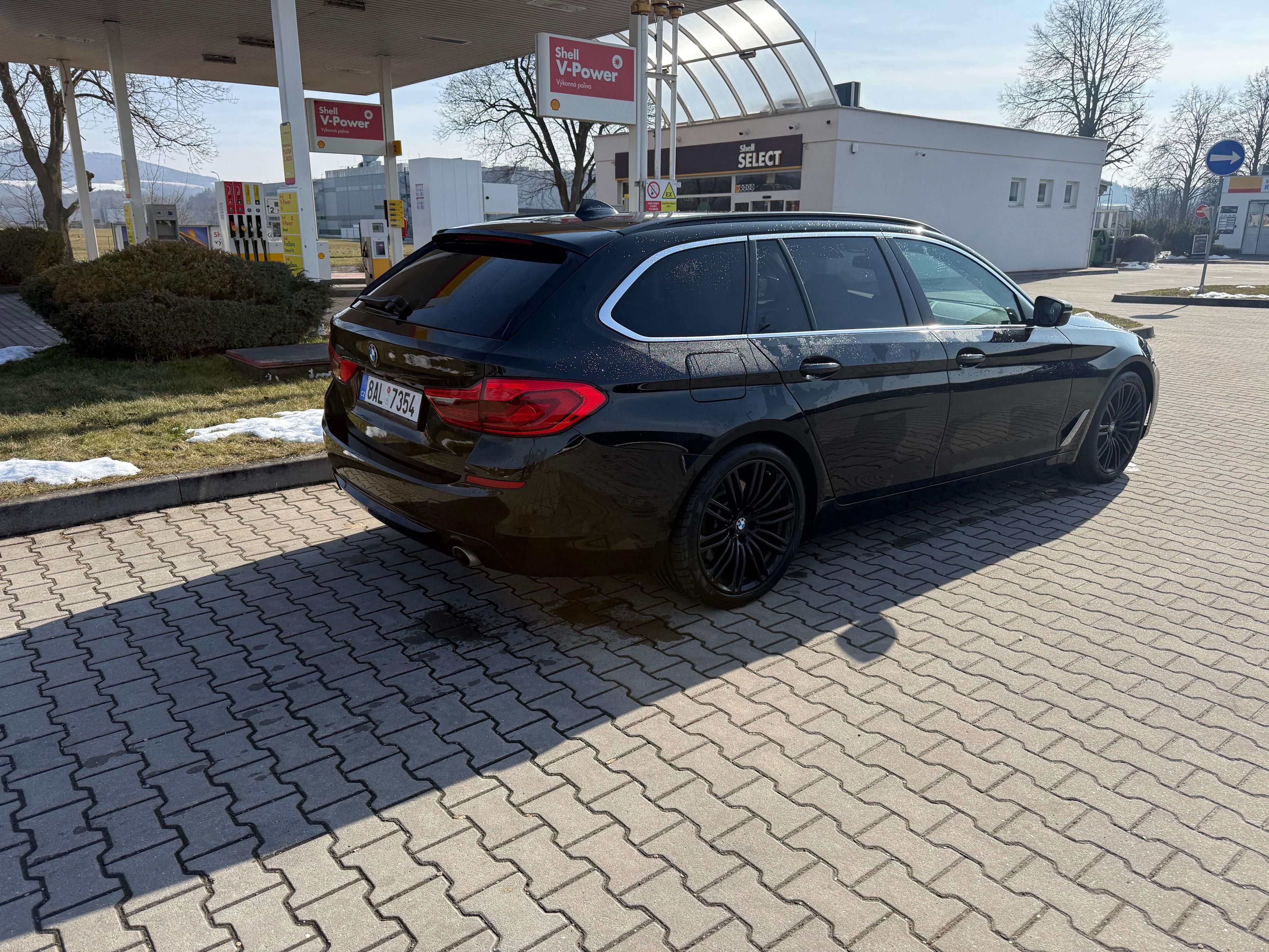 BMW Řada 5, 3.0D XDRIVE - fotka 6