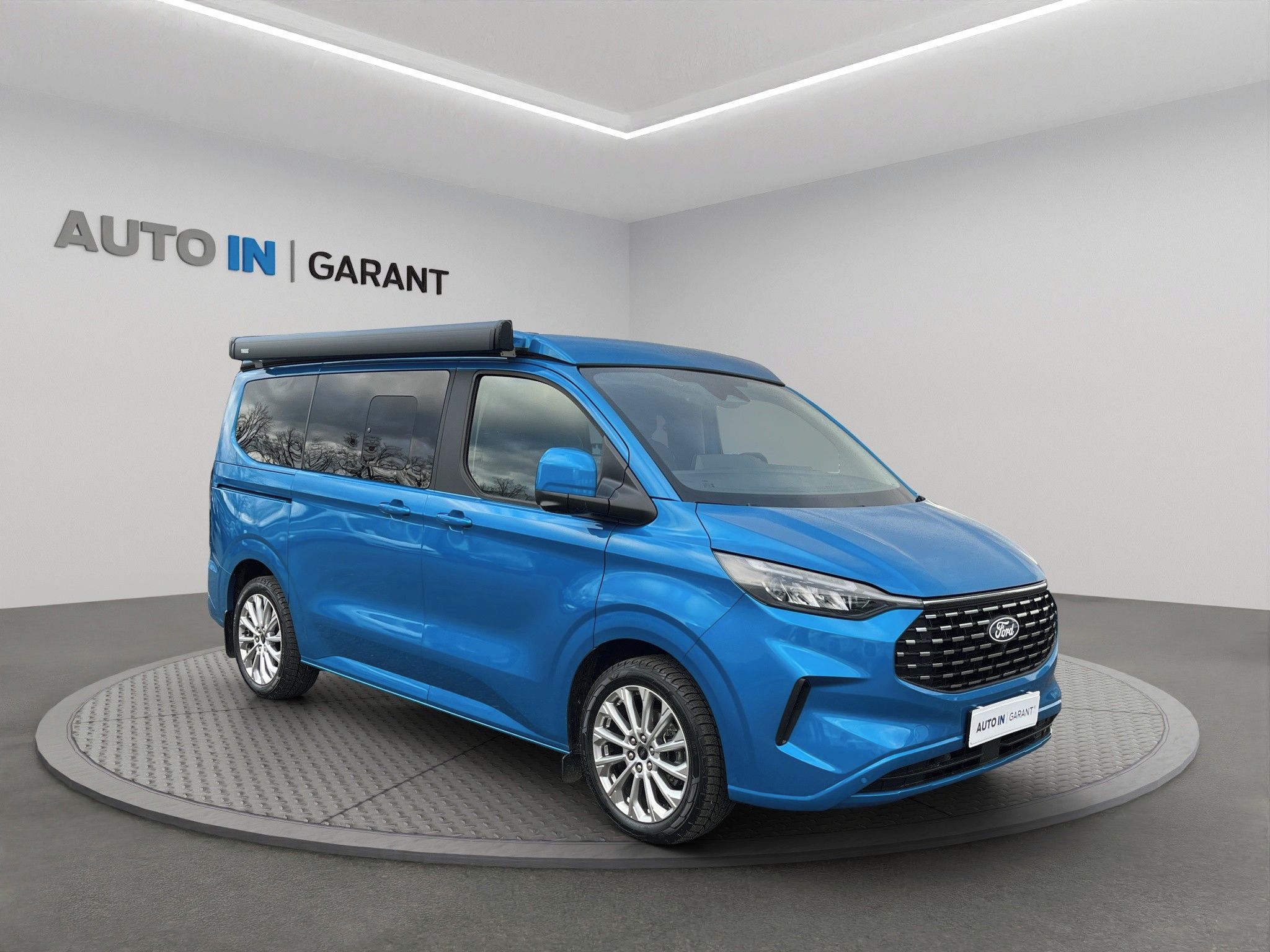 Ford Tourneo Custom, Nugget L1 2.0 ecoblue 125kw, Č - fotka 3