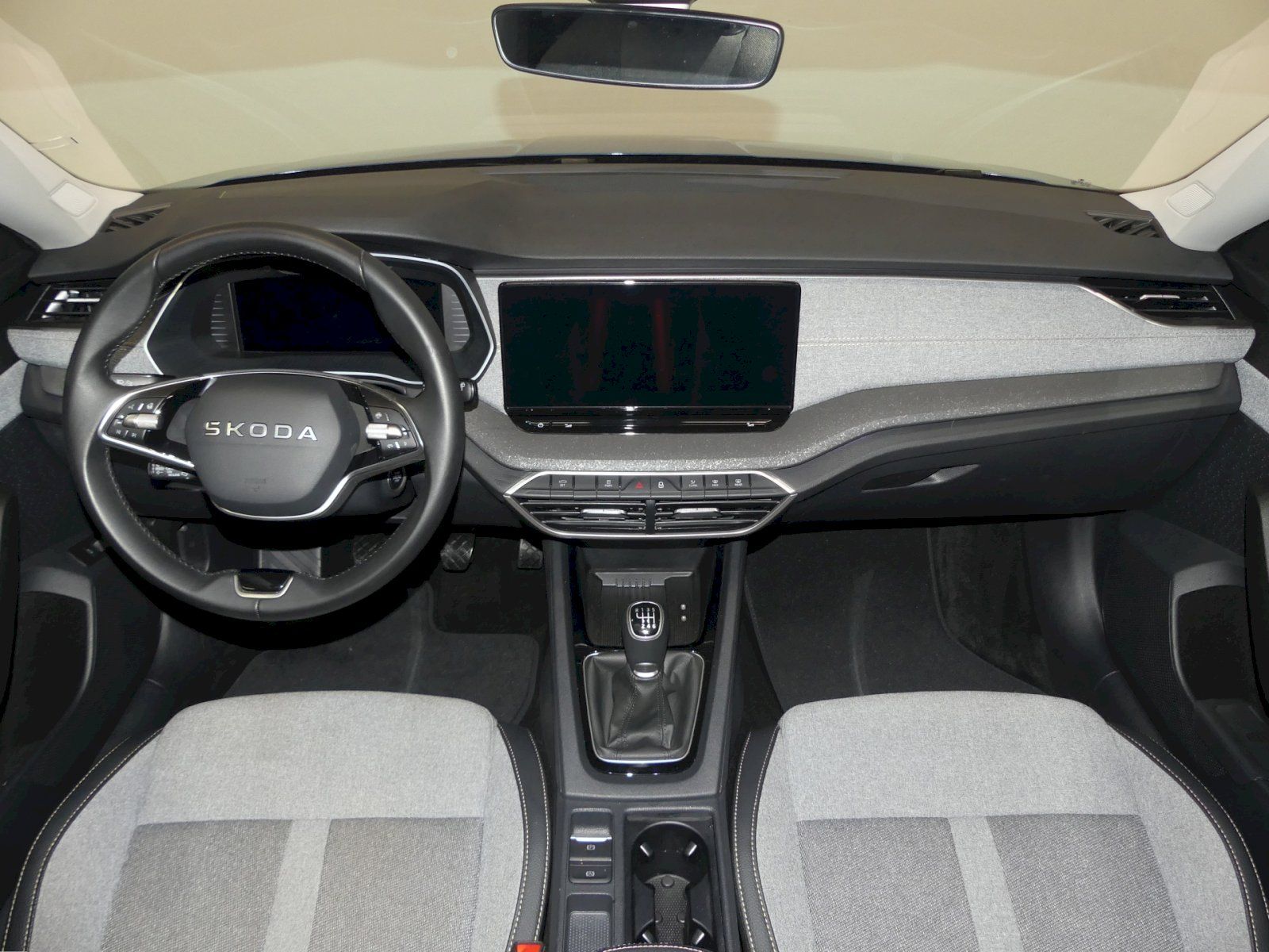 Škoda Octavia, Top Selection 1.5TSI 85kW - fotka 5