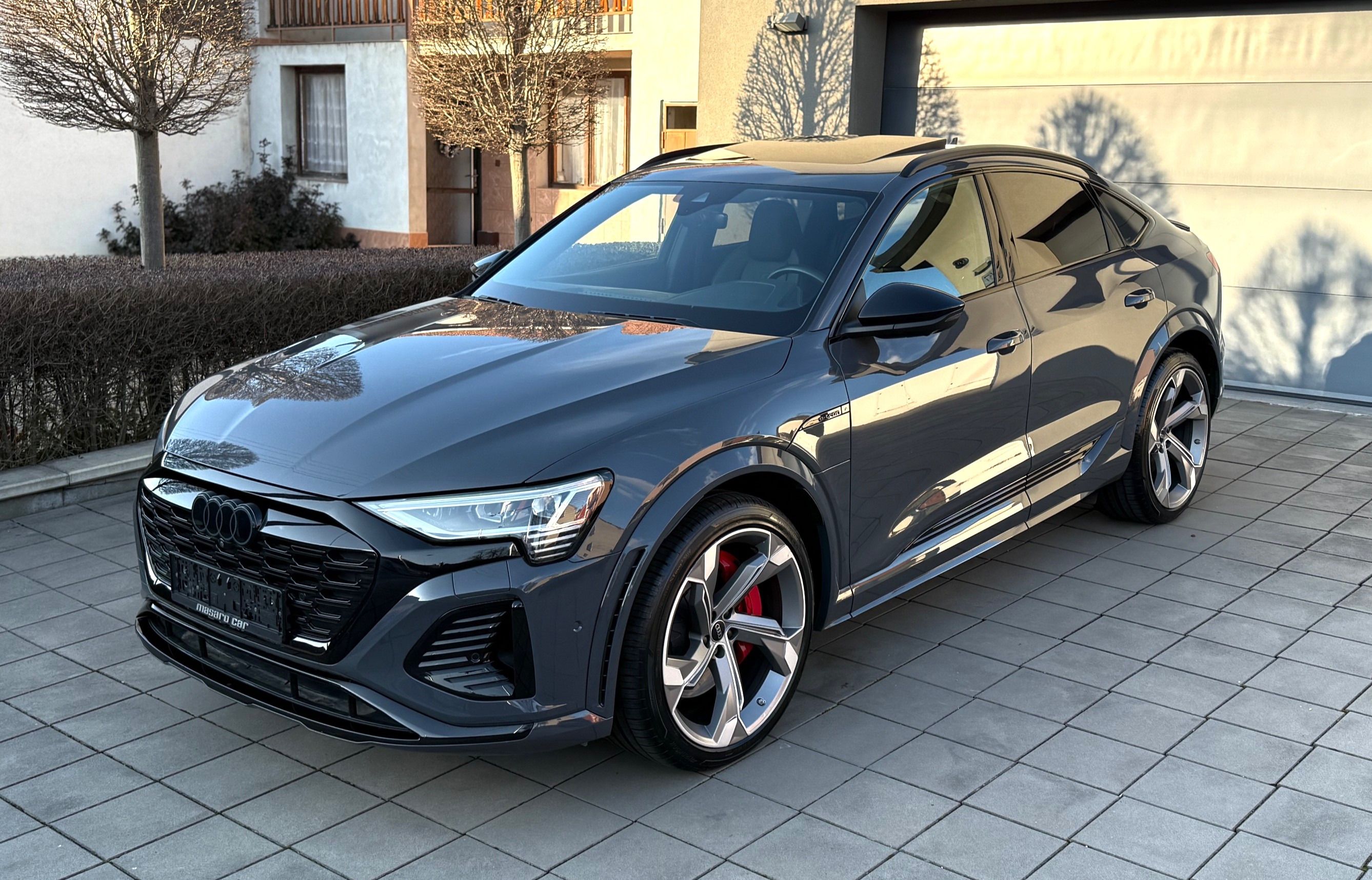 Audi SQ8, 370kw Sportback TOP STAV!
