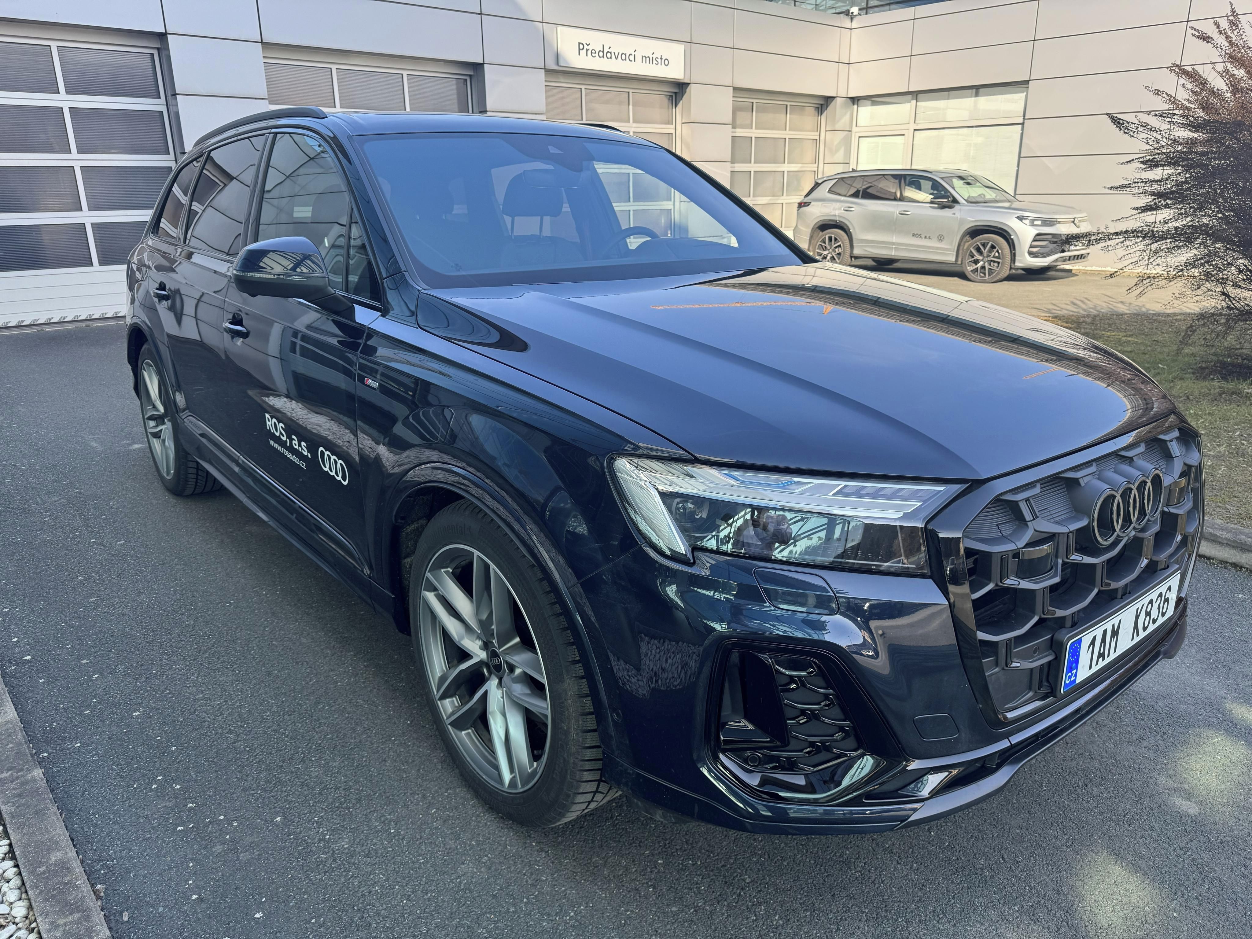 Audi Q7, S-line 50TDI 210kW quattro - fotka 6