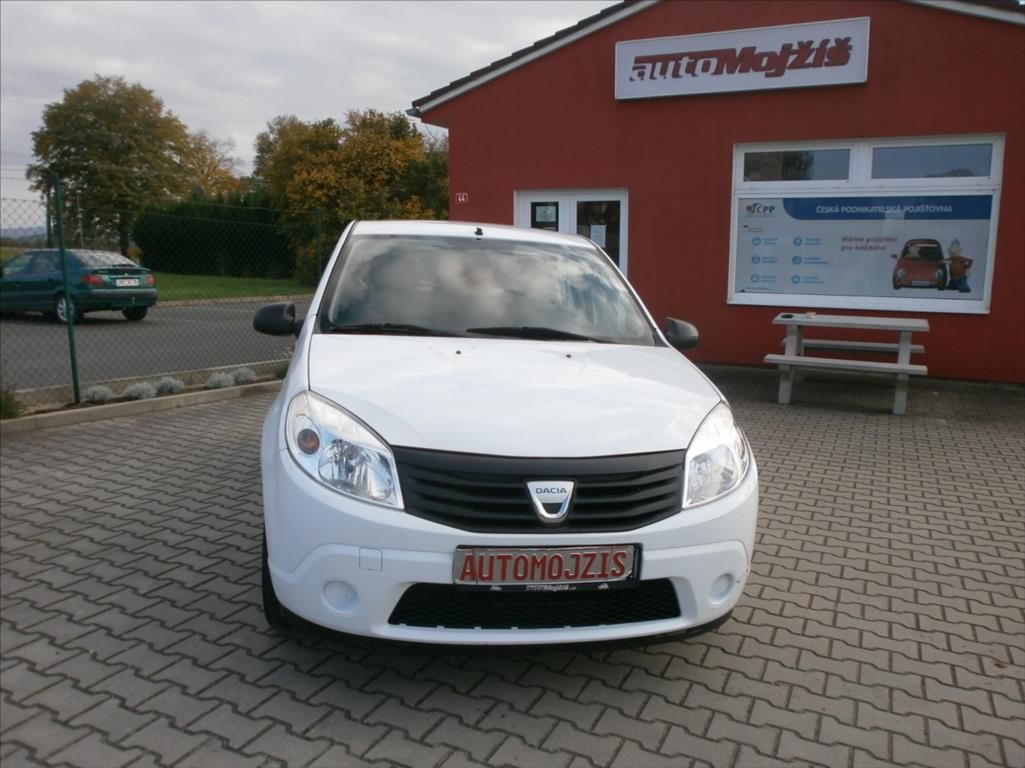 Dacia Sandero, 1,4 i 1.MAJITELKA NOVÁ STK COC - fotka 2