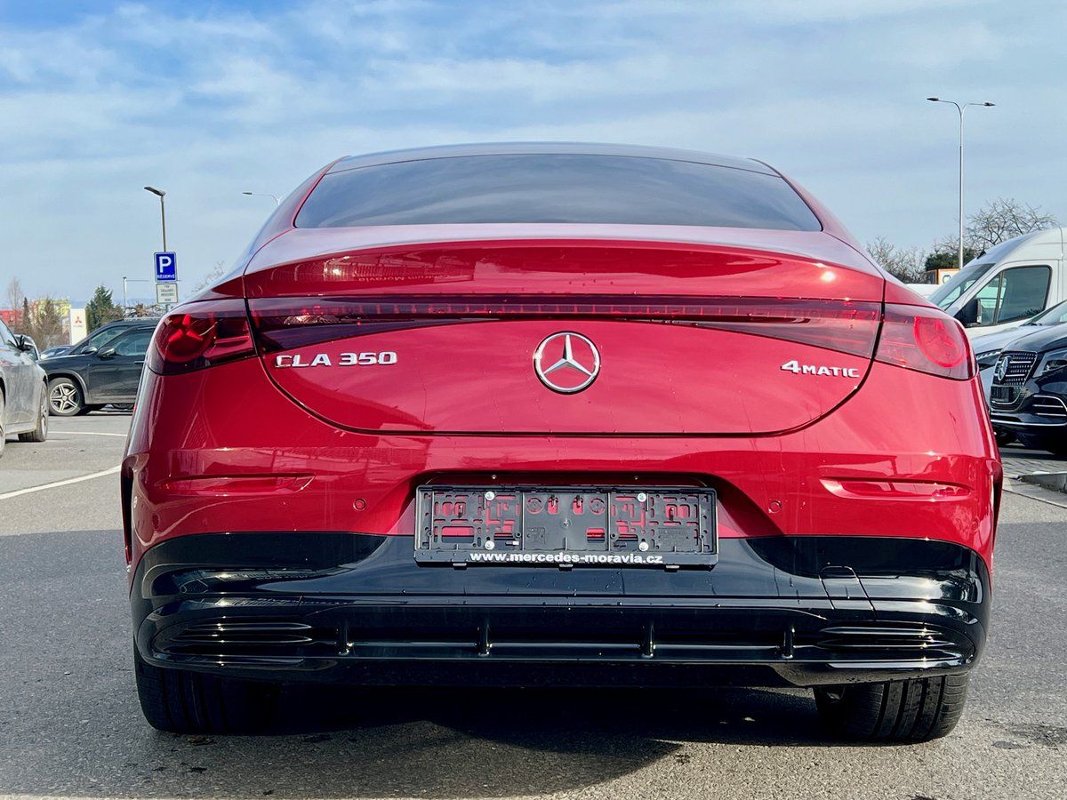 Mercedes-Benz CLA, 350 4MATIC EQ Linie AMG - fotka 4