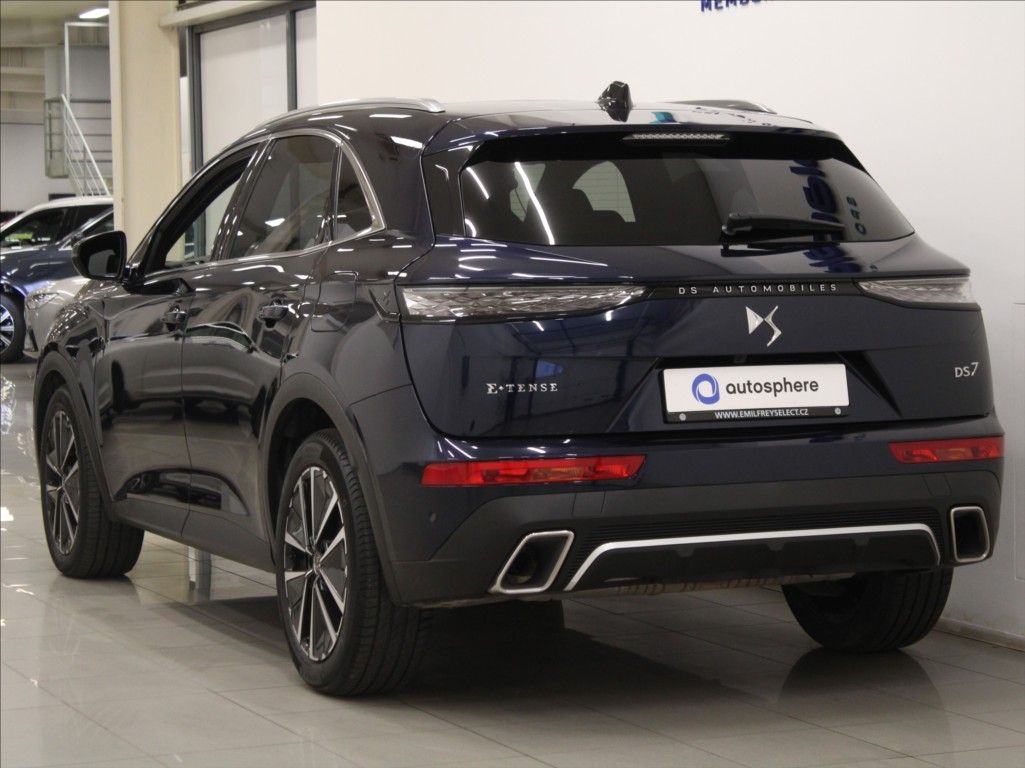 DS 7 Crossback, 1,6 PHEV 225k. Rivoli PANO.ČR - fotka 3