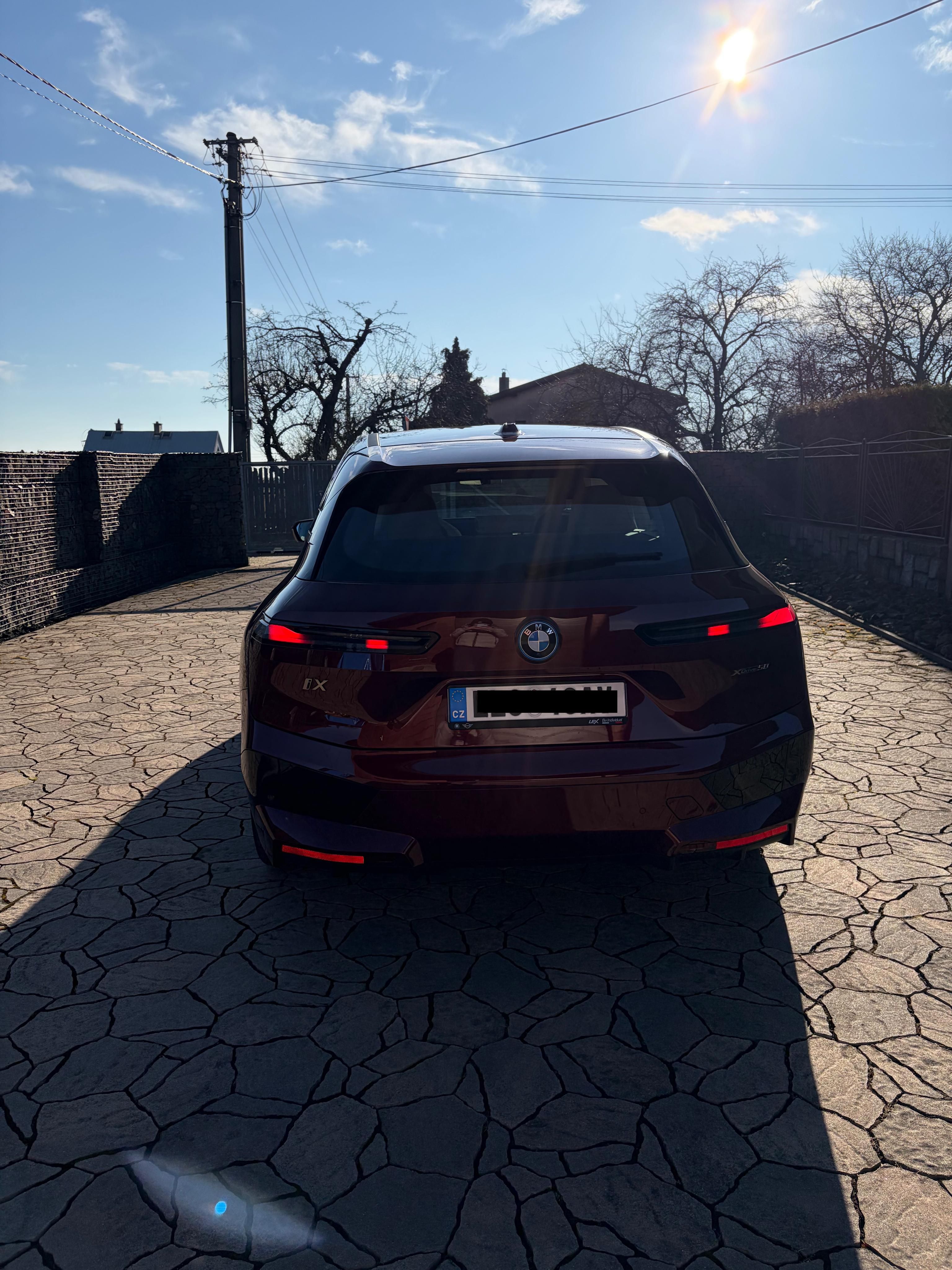 BMW iX, BMW iX xDrive50 - fotka 5