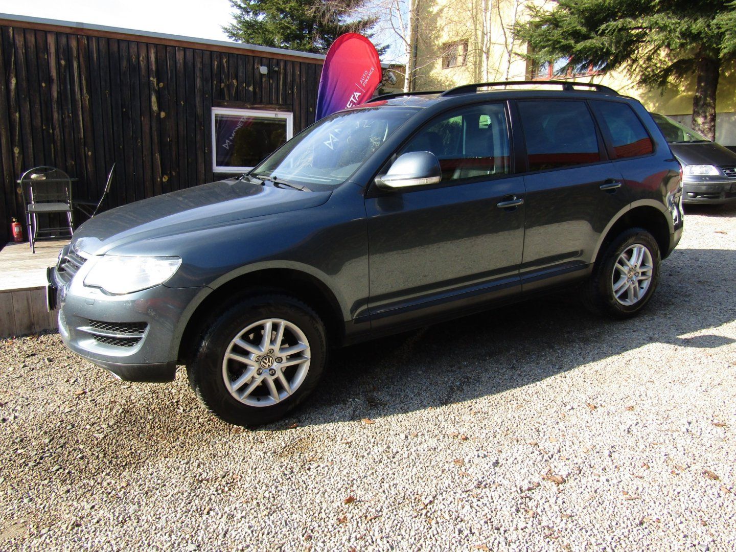 Volkswagen Touareg, 2.5 TDI 4X4  PRUŽINY - fotka 2
