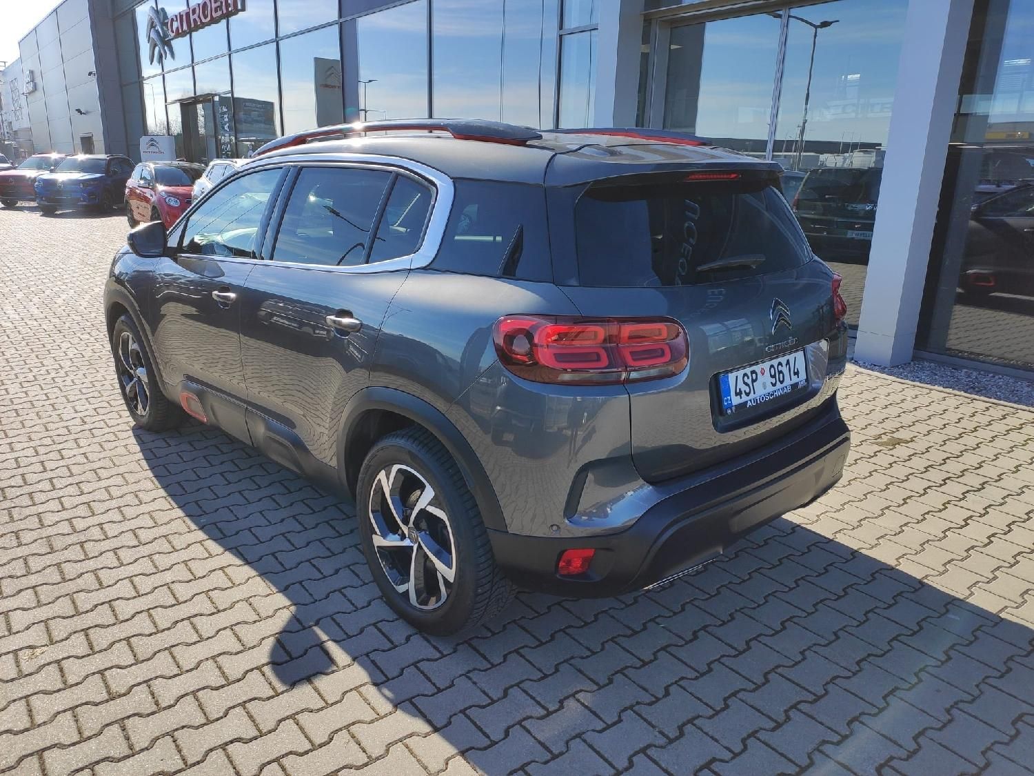 Citroën C5 Aircross, SHINE 1.5 HDI 130k MAN6 TZ - fotka 3