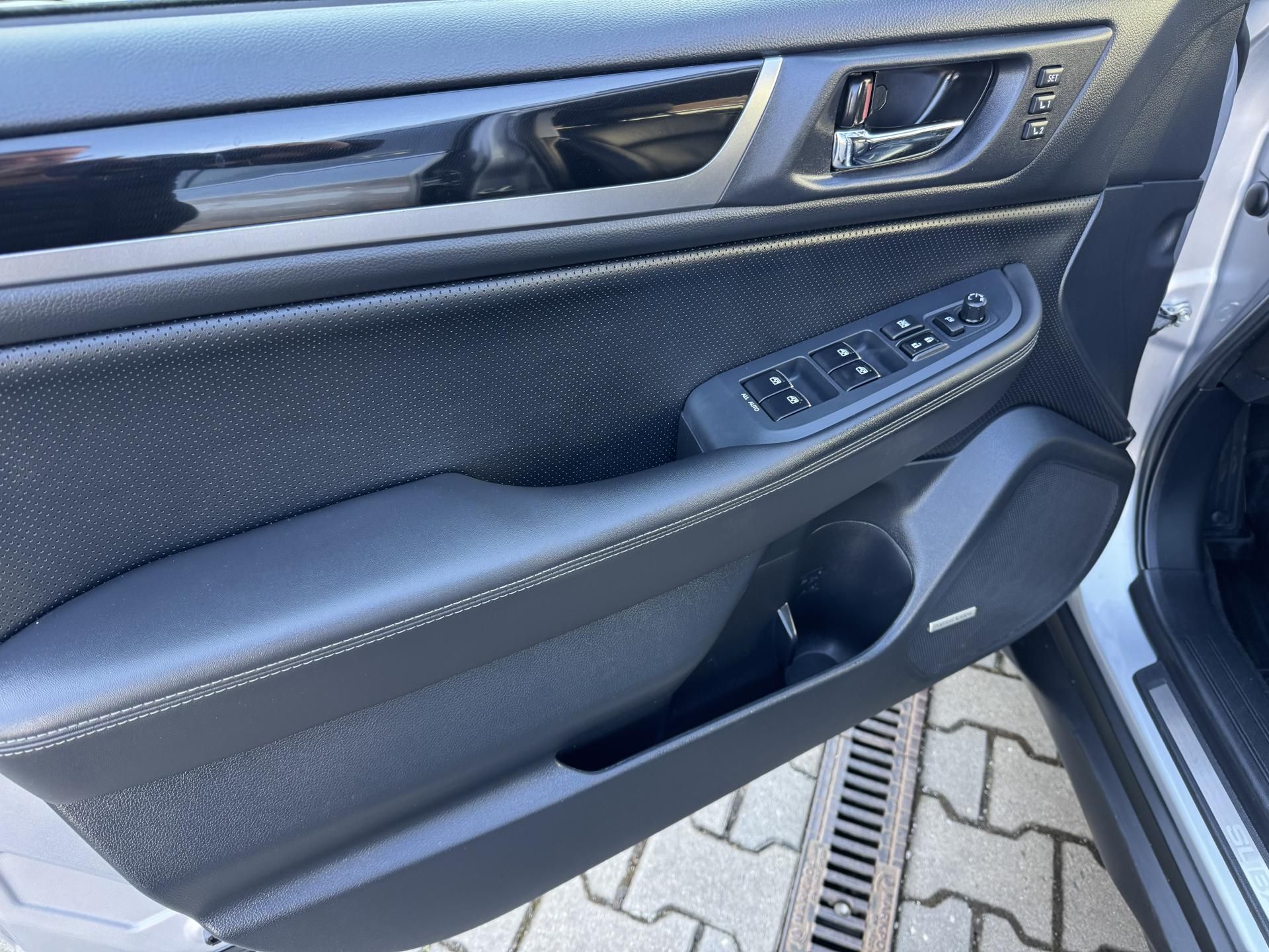 Subaru Outback, 2.5i BOXER 4X4 SPORT - fotka 6