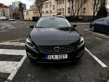 Volvo V60 Hybrid (2.4 Diesel)