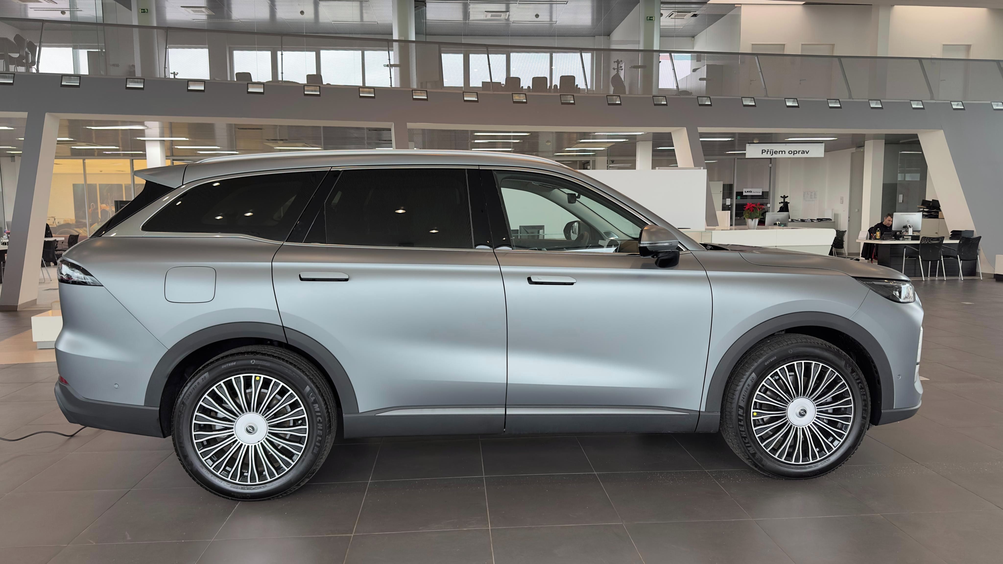 Chery Tiggo 9 PHEV, 3 x servis zdarma ! - fotka 4