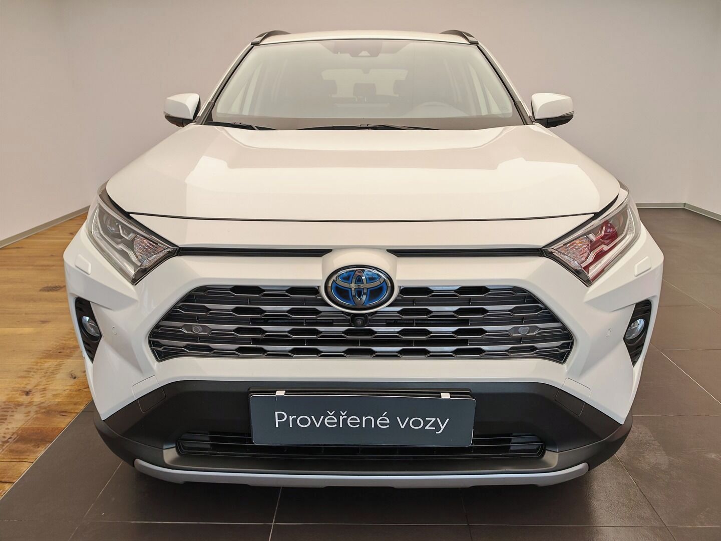 Toyota Rav4, Executiv, 4x4, Hybrid - fotka 2