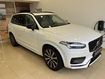 B5 AWD Ultimate Dark AT8, ČR