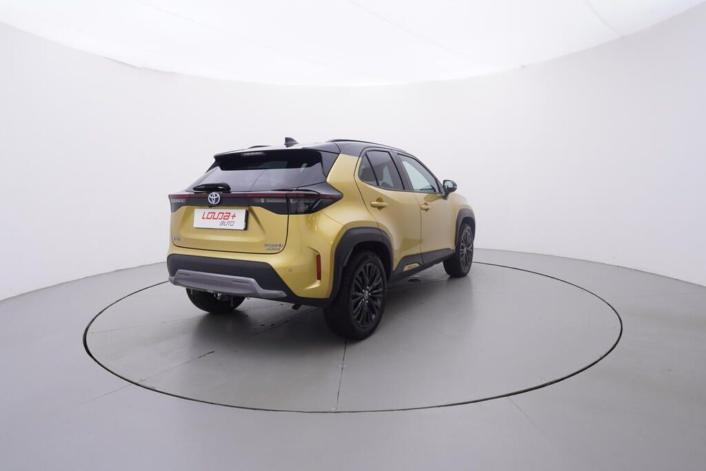 Toyota Yaris Cross, Adventure 1.5 Hybrid 68 kW - fotka 5