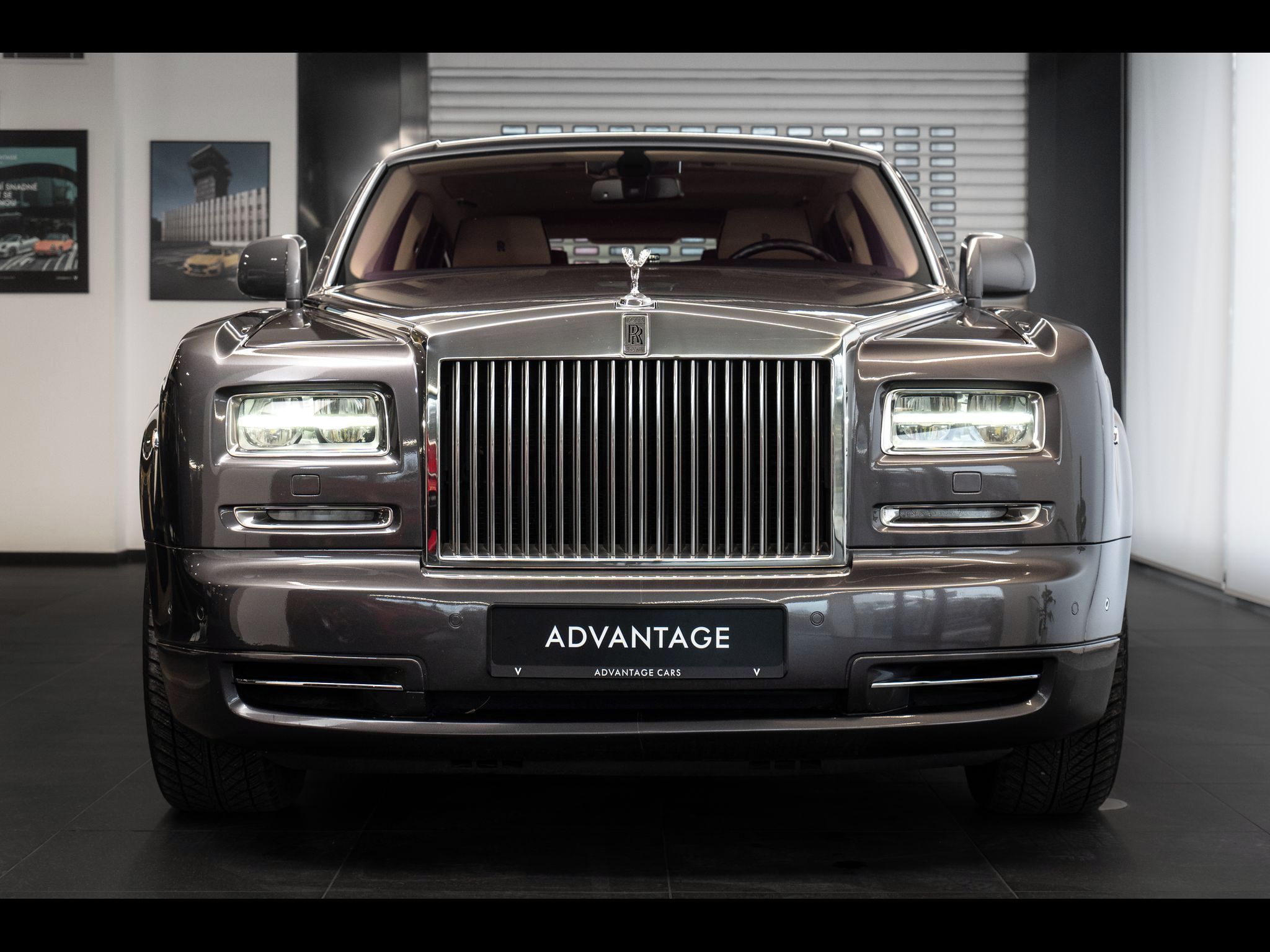 Rolls-Royce Phantom, 360/Vyhřívaná sedadla - fotka 2