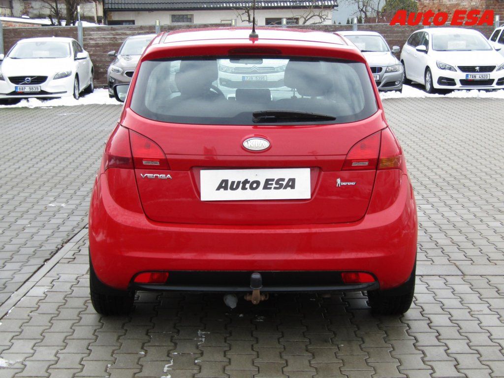 Kia Venga, 1.4CVVT,ČR,TZ - fotka 5
