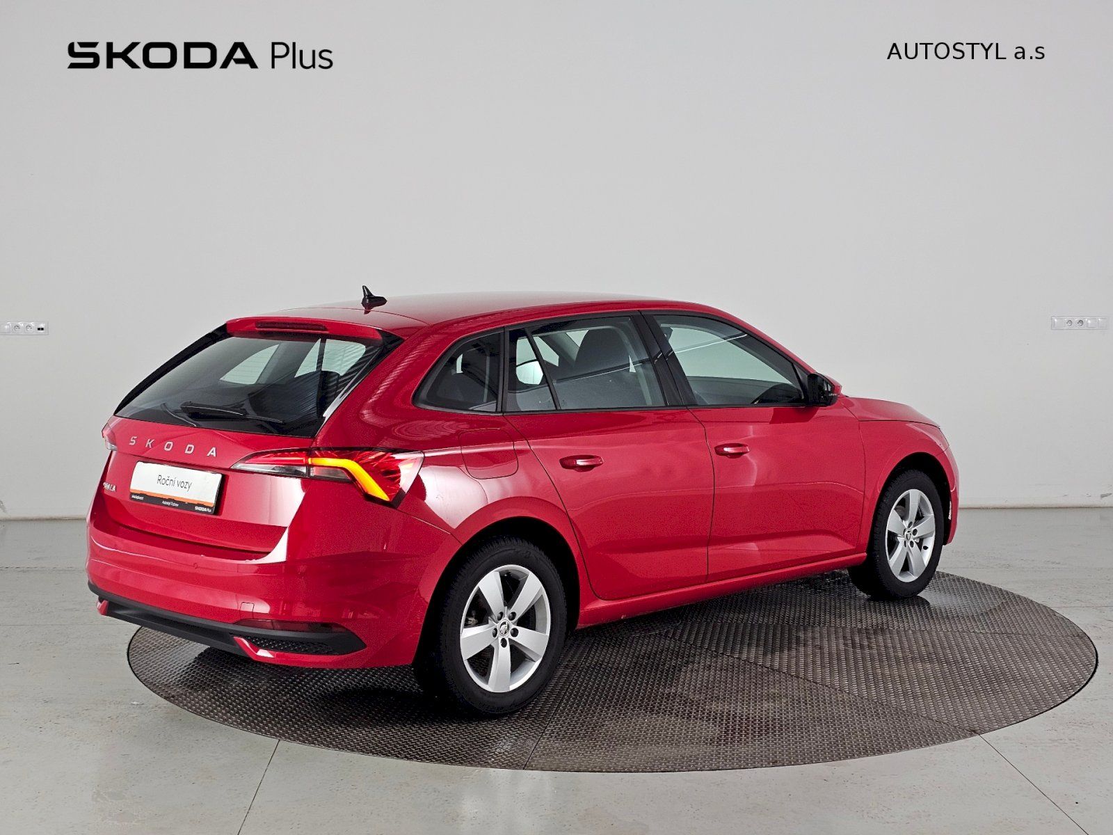 Škoda Scala, 1.0TSi 85kW SELECTION - fotka 2