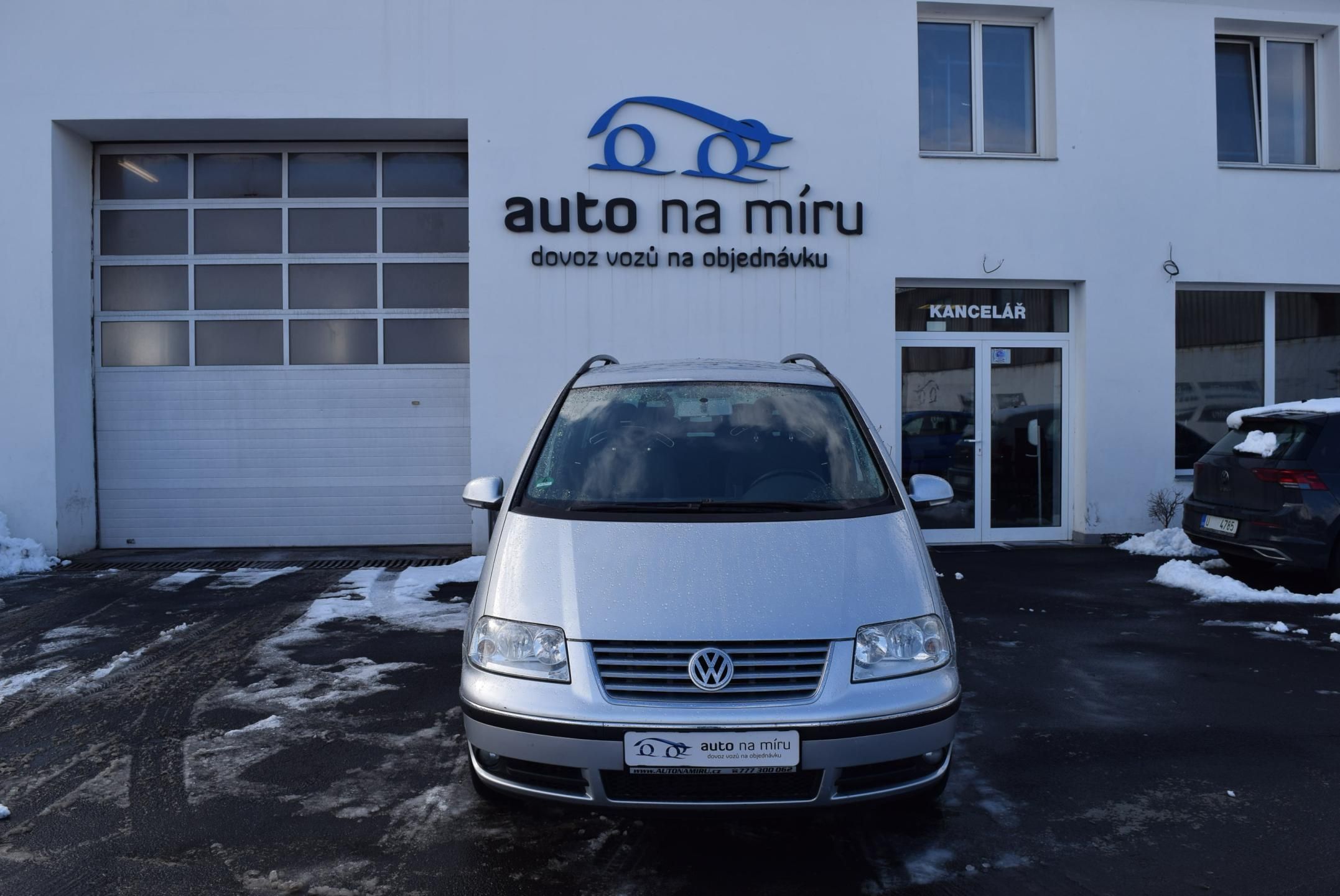 Volkswagen Sharan, 1.8T 110kw 7MÍST TAŽNÉ VÝHŘEVY - fotka 3