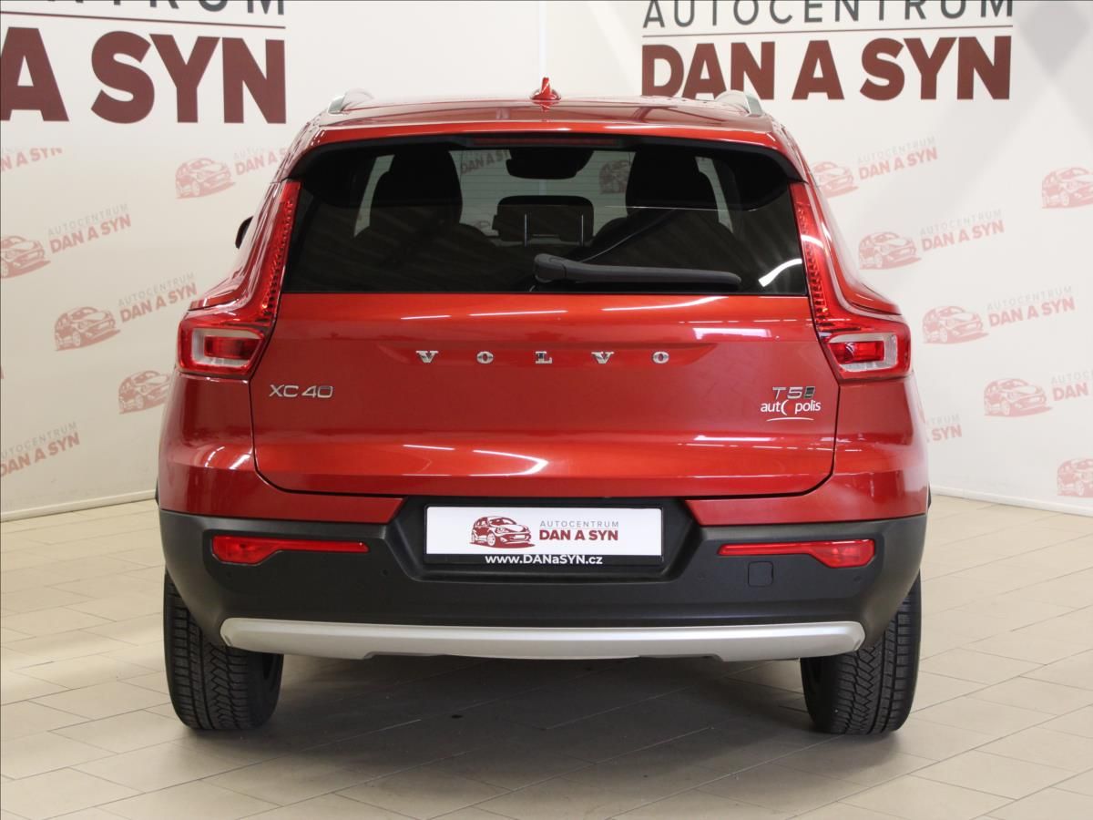 Volvo XC40, 2,0 T5 182KW AWD ZÁNOVNÍ - fotka 5