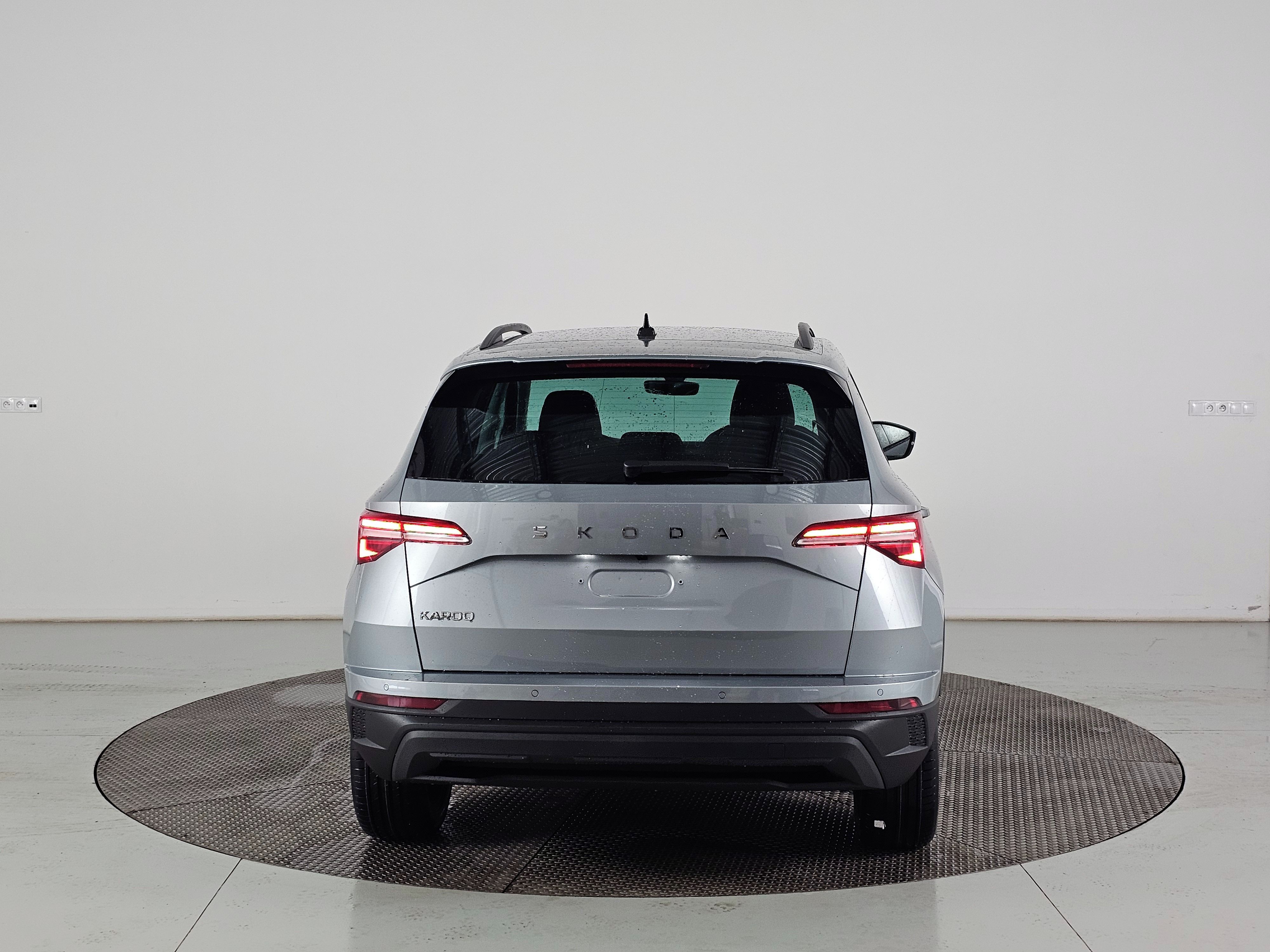 Škoda Karoq, Dynamic 1.5TSI 110kW man. - fotka 6