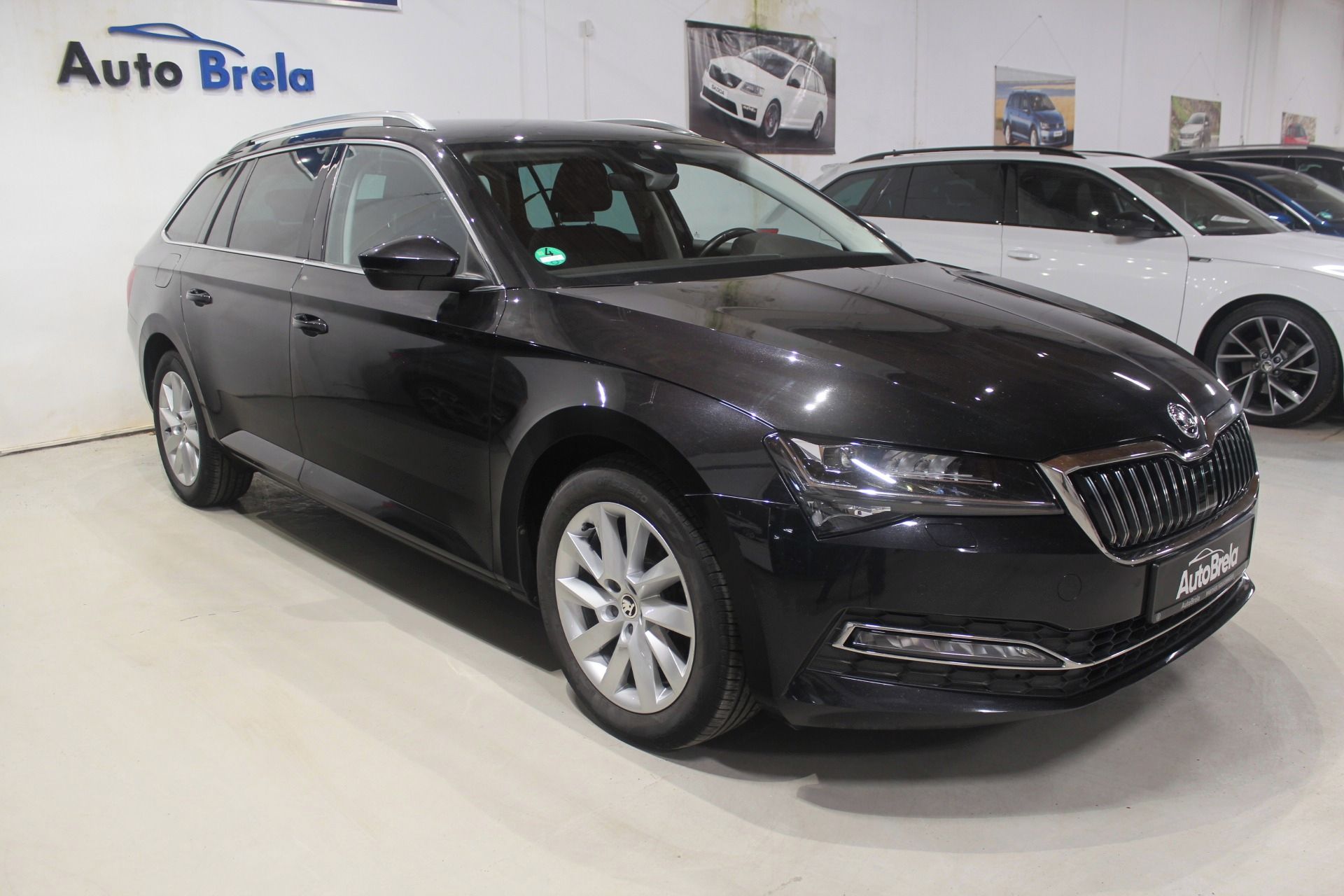Škoda Superb, 2.0TDI DSG 4x4 Matrix Tažné - fotka 3