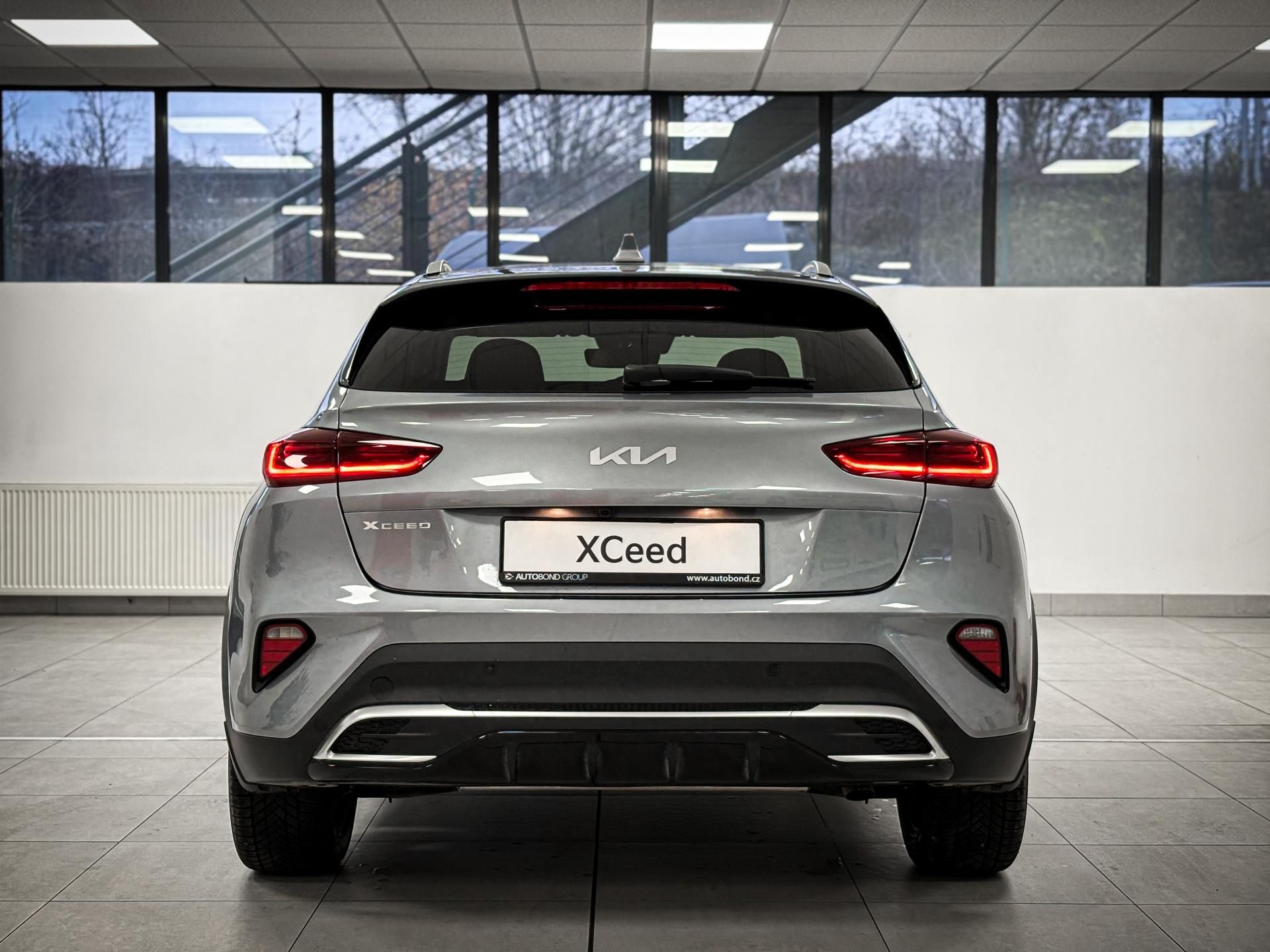 Kia XCee´d, 1,6 T-GDi GPF 7DCT STEEL EDITI - fotka 4