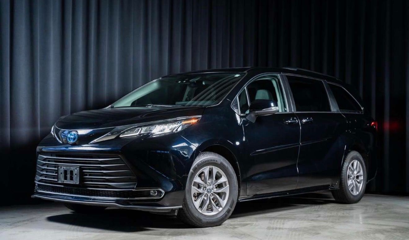 Toyota Sienna, 2.5L Hybrid XLE