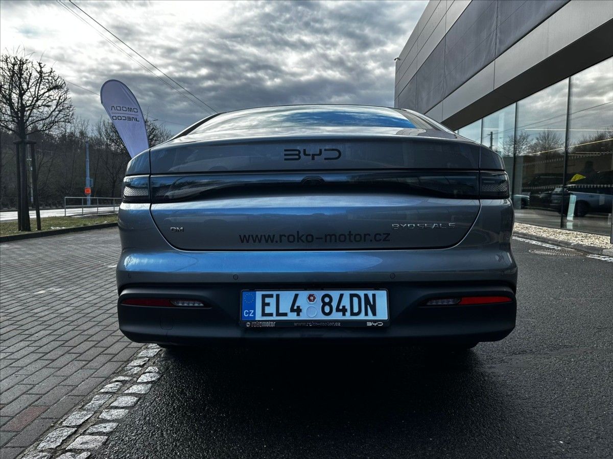 BYD Seal 5 DM-i, 1,5 Výbava Design - fotka 5
