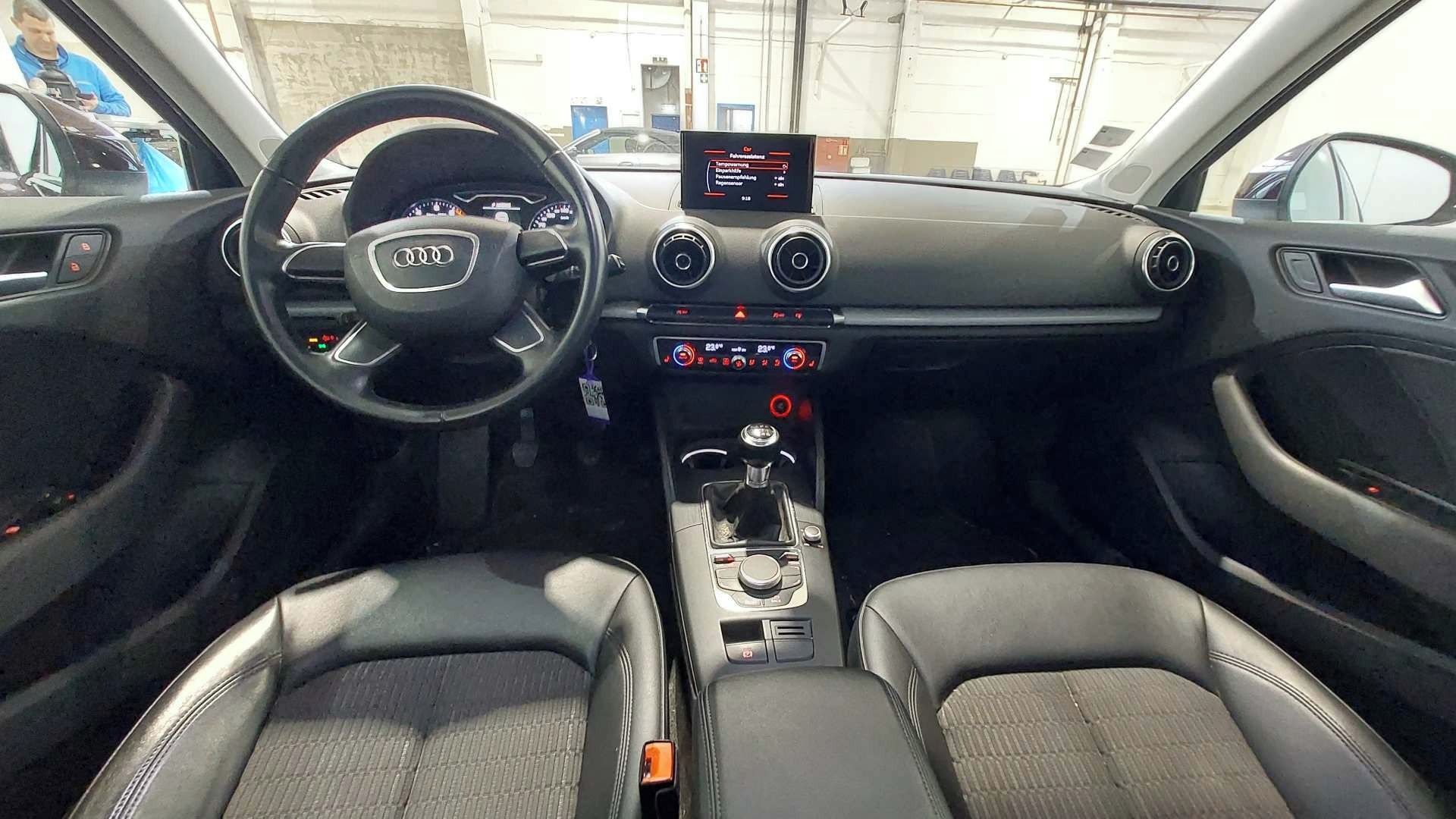 Audi A3, 1.4 Tsi 110 KW ROZVODY ŘEMEN - fotka 2