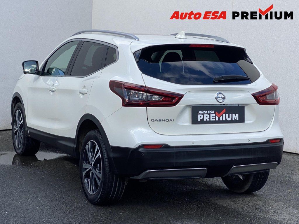 Nissan Qashqai, 1.3 DiG-T,ČR,N-Connecta - fotka 6