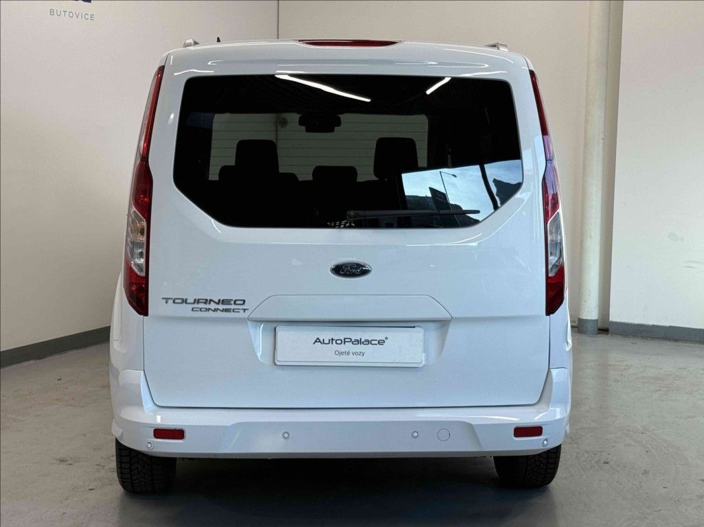 Ford Tourneo Connect, 1,5 EcoBlue TITANIUM 7MÍST - fotka 5