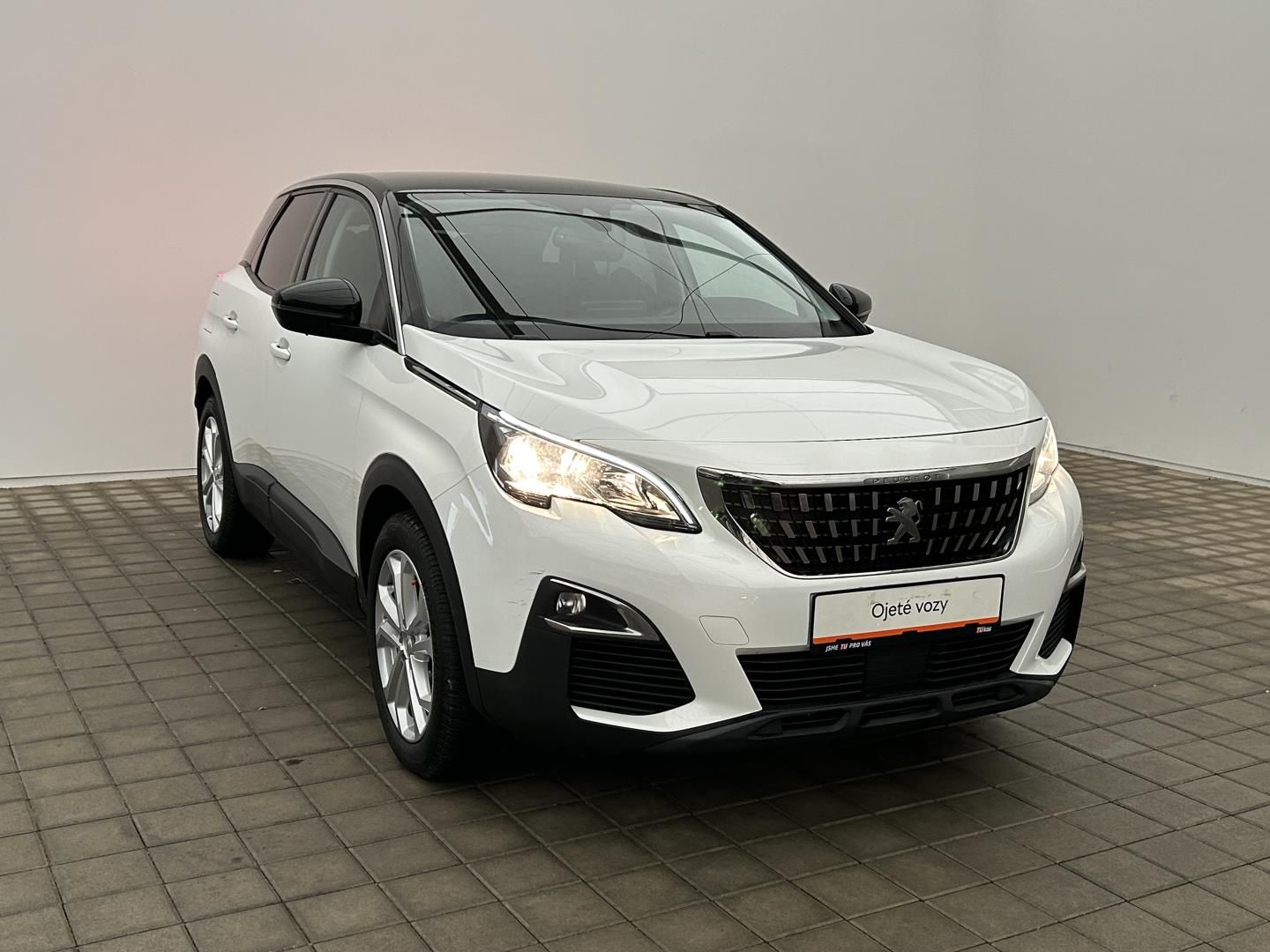 Peugeot 3008, 1.2T 96kW Active - fotka 3