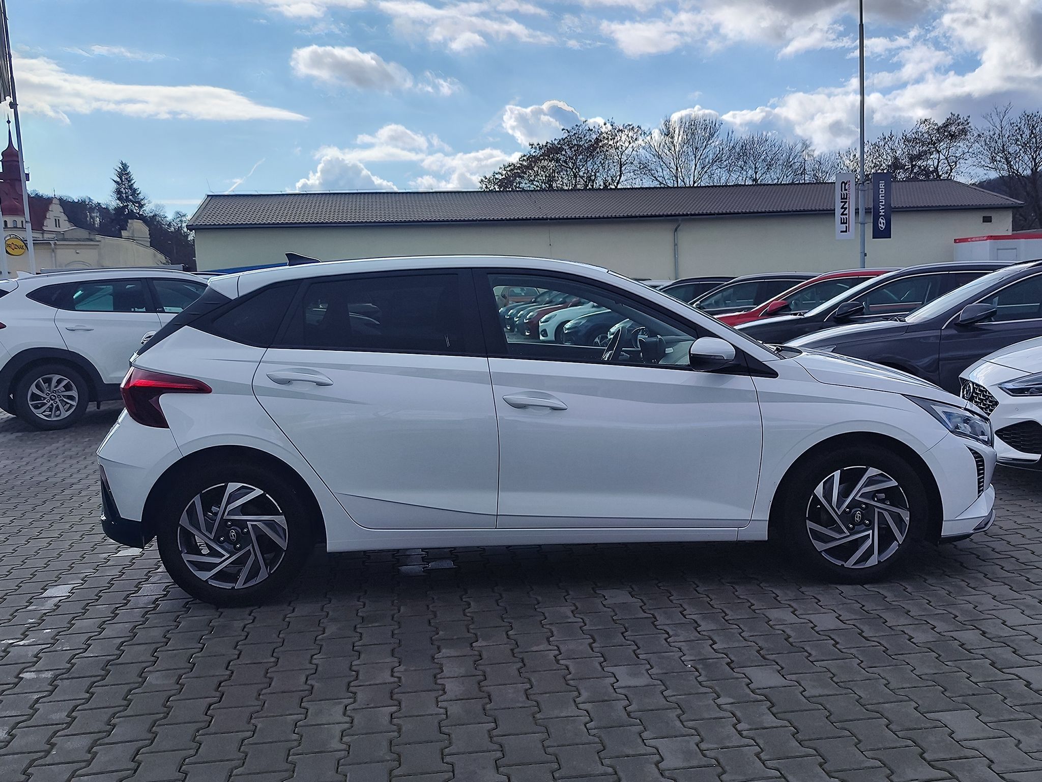 Hyundai i20, 1.0 T-GDI/74kW Smart DCT - fotka 4