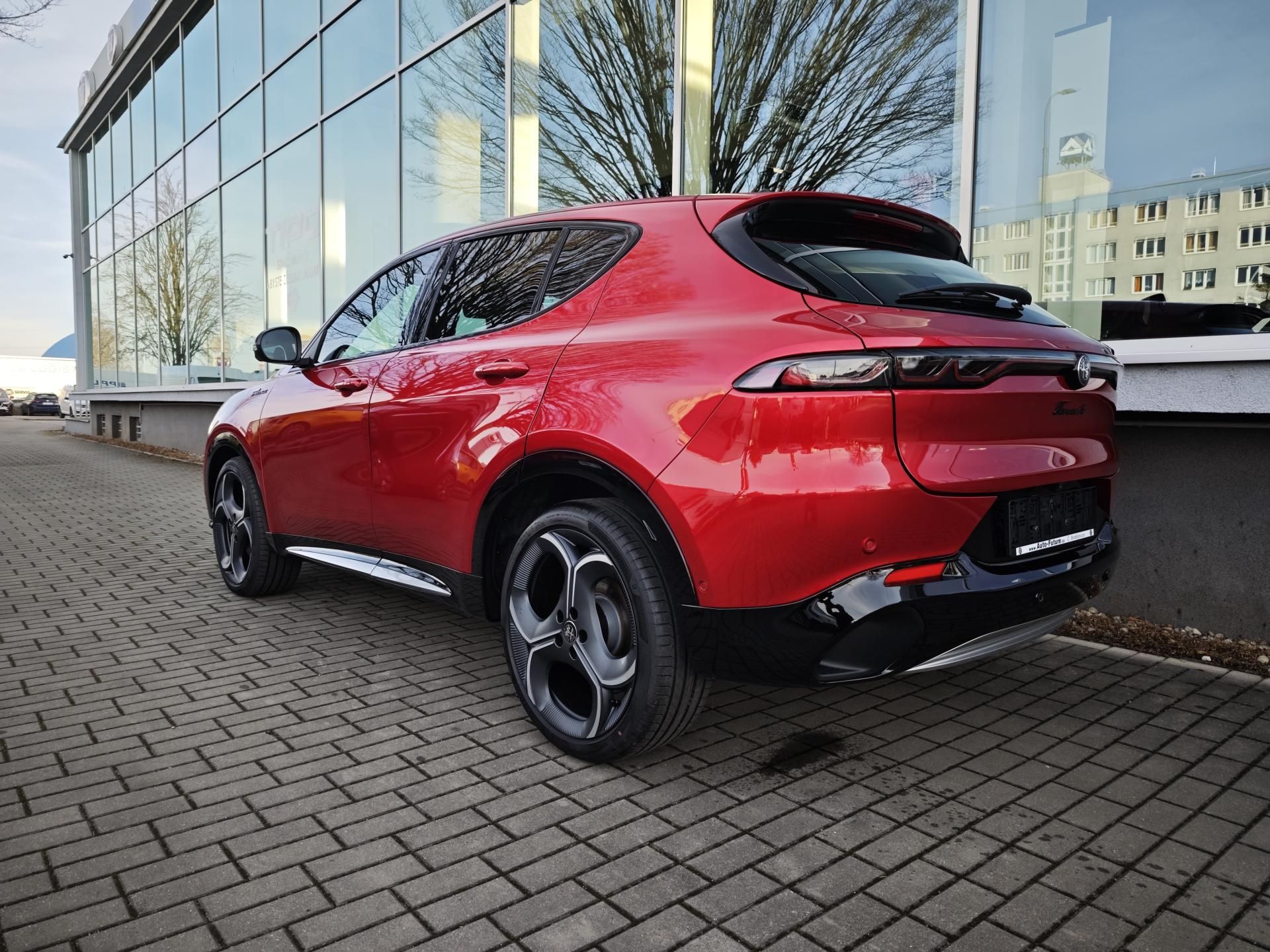 Alfa Romeo Tonale, 1,5 Sport Speciale 1,5T 175 PS - fotka 4