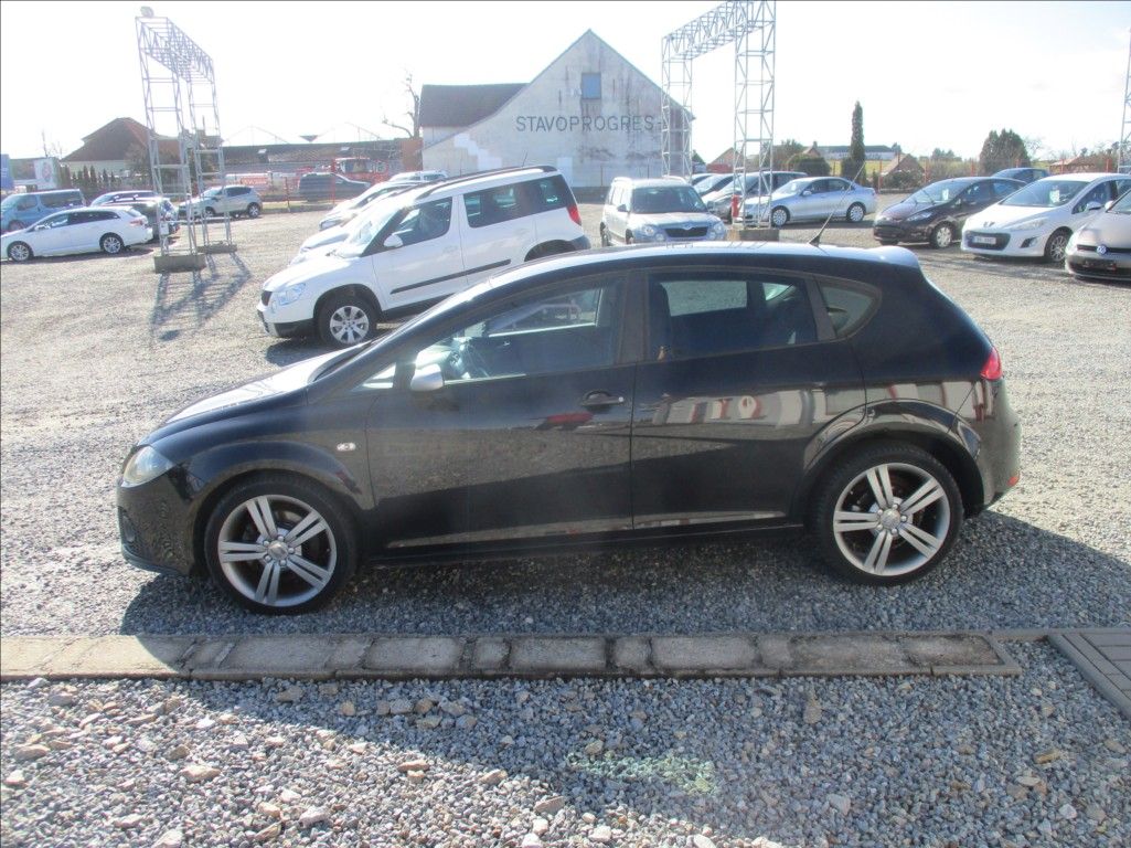 Seat Leon, 1,9 TDI FR, aut. klima, 125kw, - fotka 4