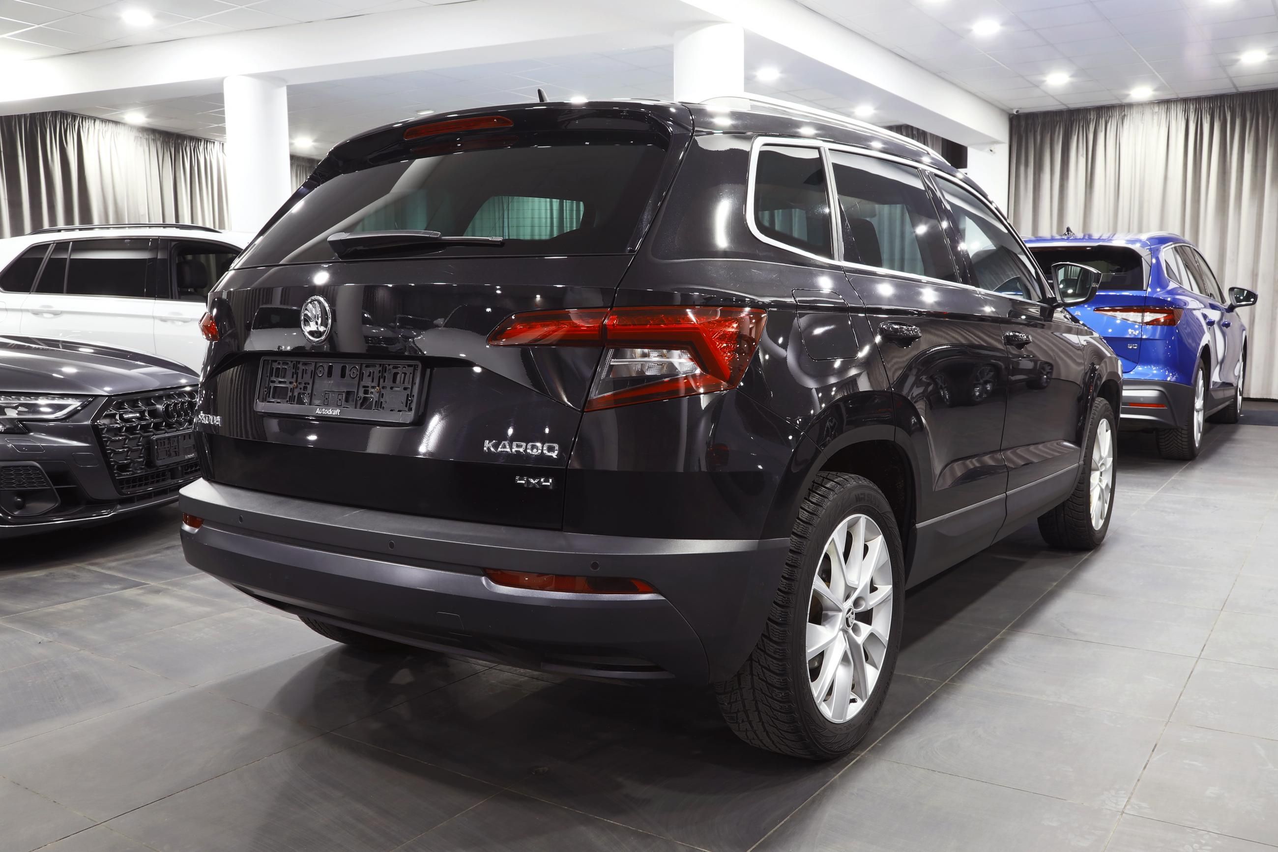 Škoda Karoq, 2.0TDI 110kW DSG 4x4 Tažné - fotka 3