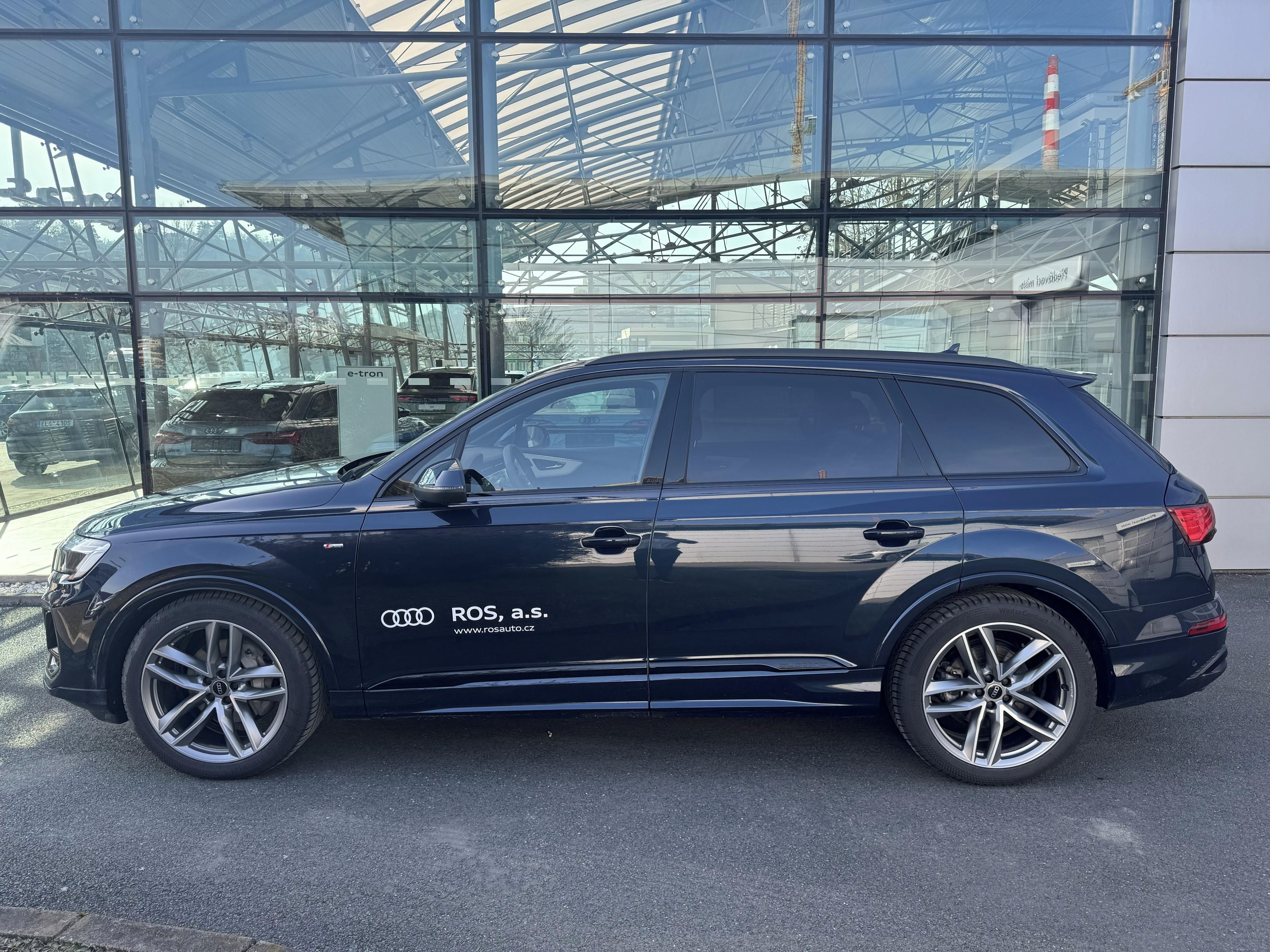 Audi Q7, S-line 50TDI 210kW quattro - fotka 2