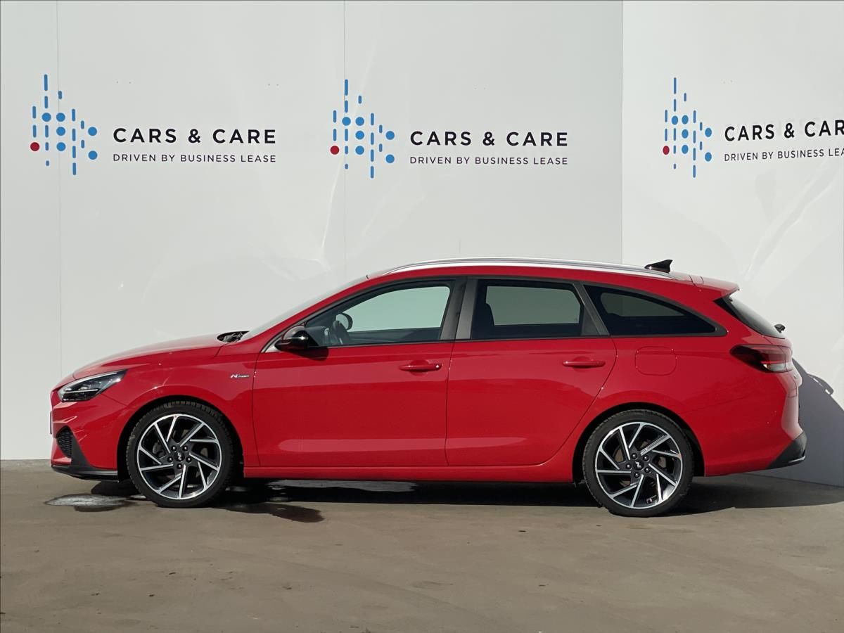 Hyundai i30, 1,6 CRDi Combi N Line AT7 LED - fotka 2