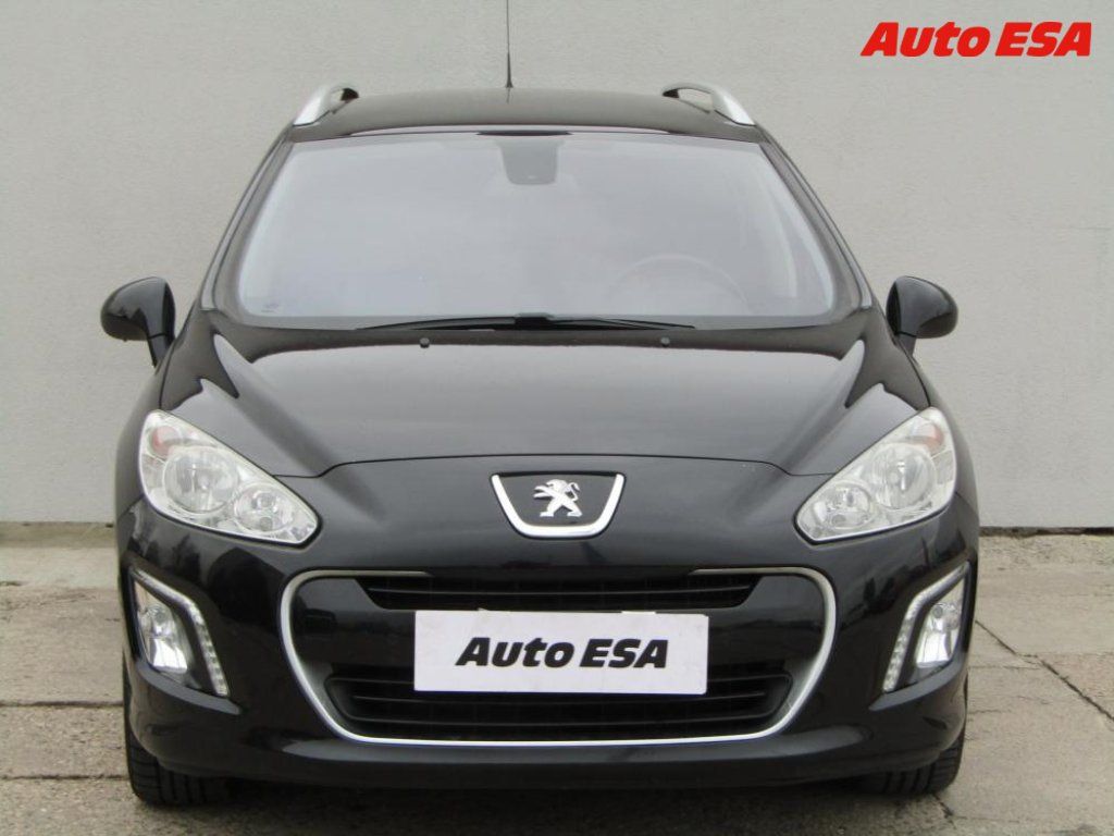 Peugeot 308, 1.6 i,+ kola - fotka 2