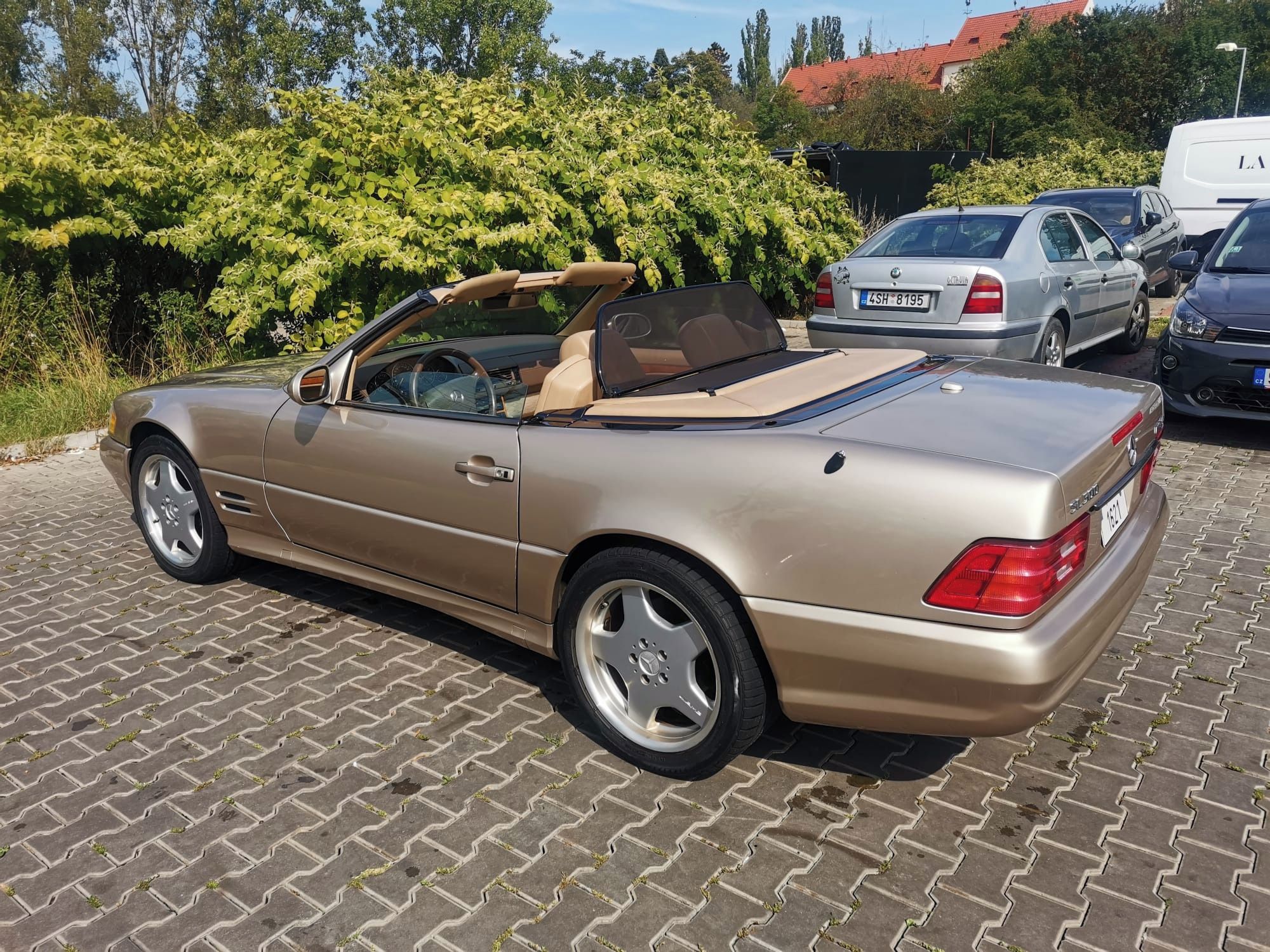 Mercedes-Benz SL, Mercedes-Benz SL500 - fotka 5