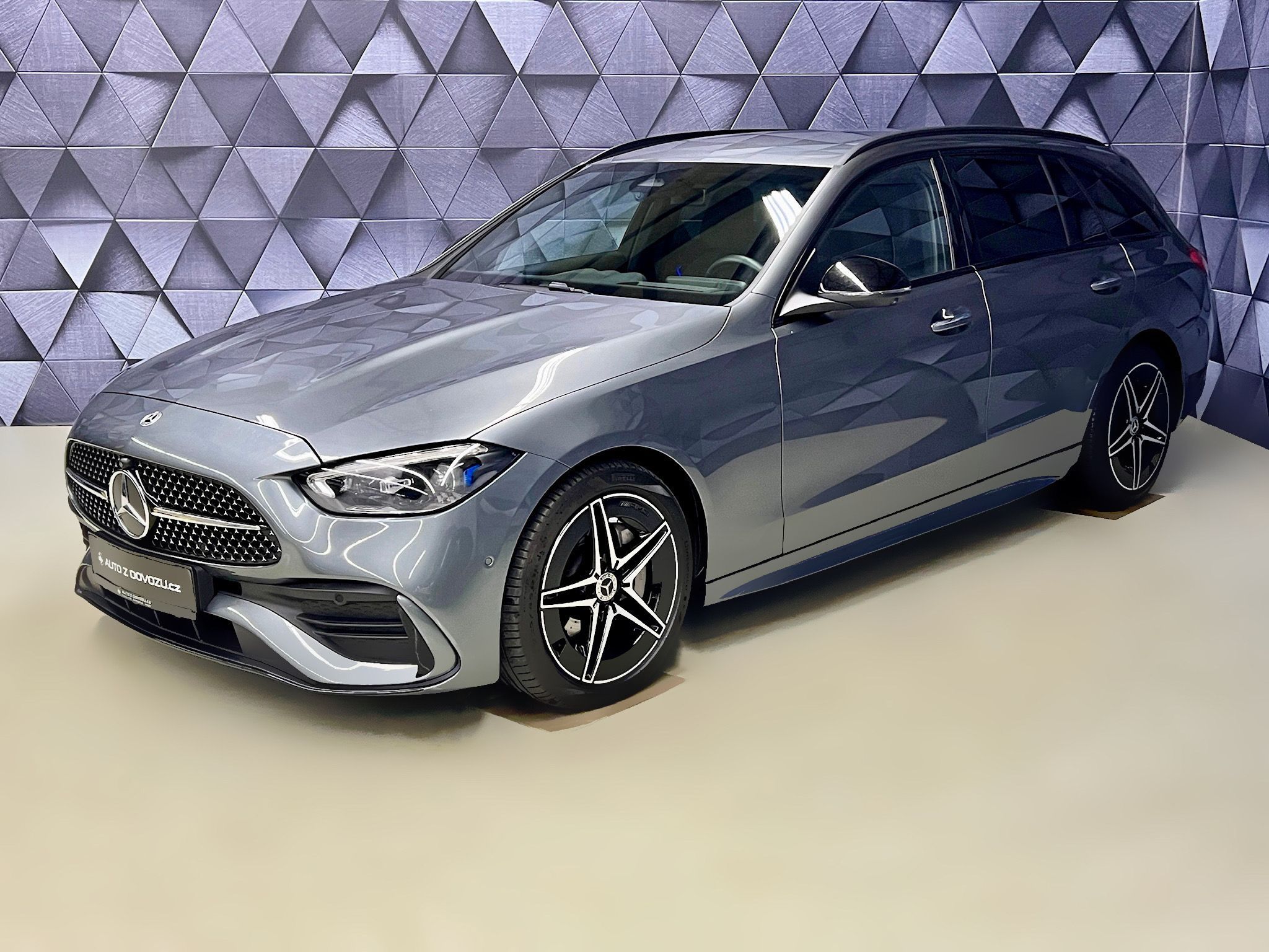 Mercedes-Benz Třídy C, 220d 4MATIC AMG, BURMESTER