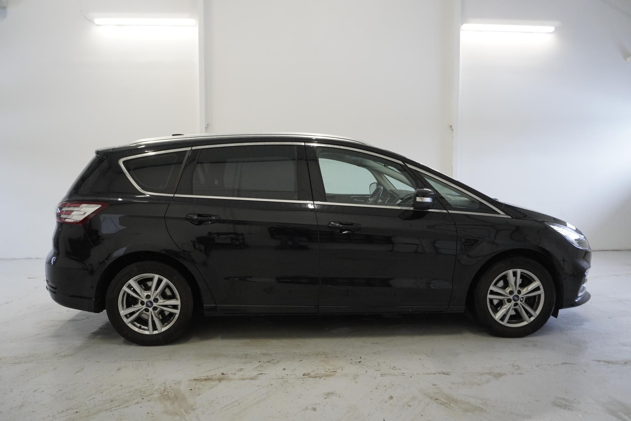 Ford S-MAX, 2.0TDCi 140kW,AUTOMAT 8,7MÍST - fotka 5