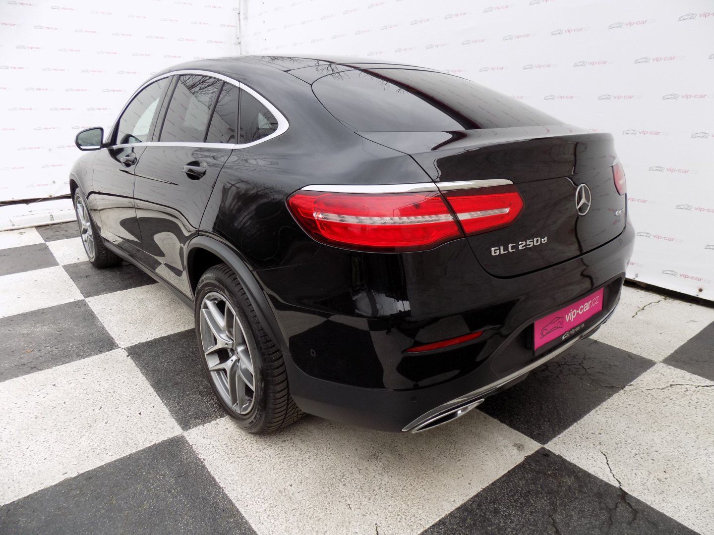 Mercedes-Benz GLC, 250d/AMG Line/4-M/ČR/DPH/ - fotka 3
