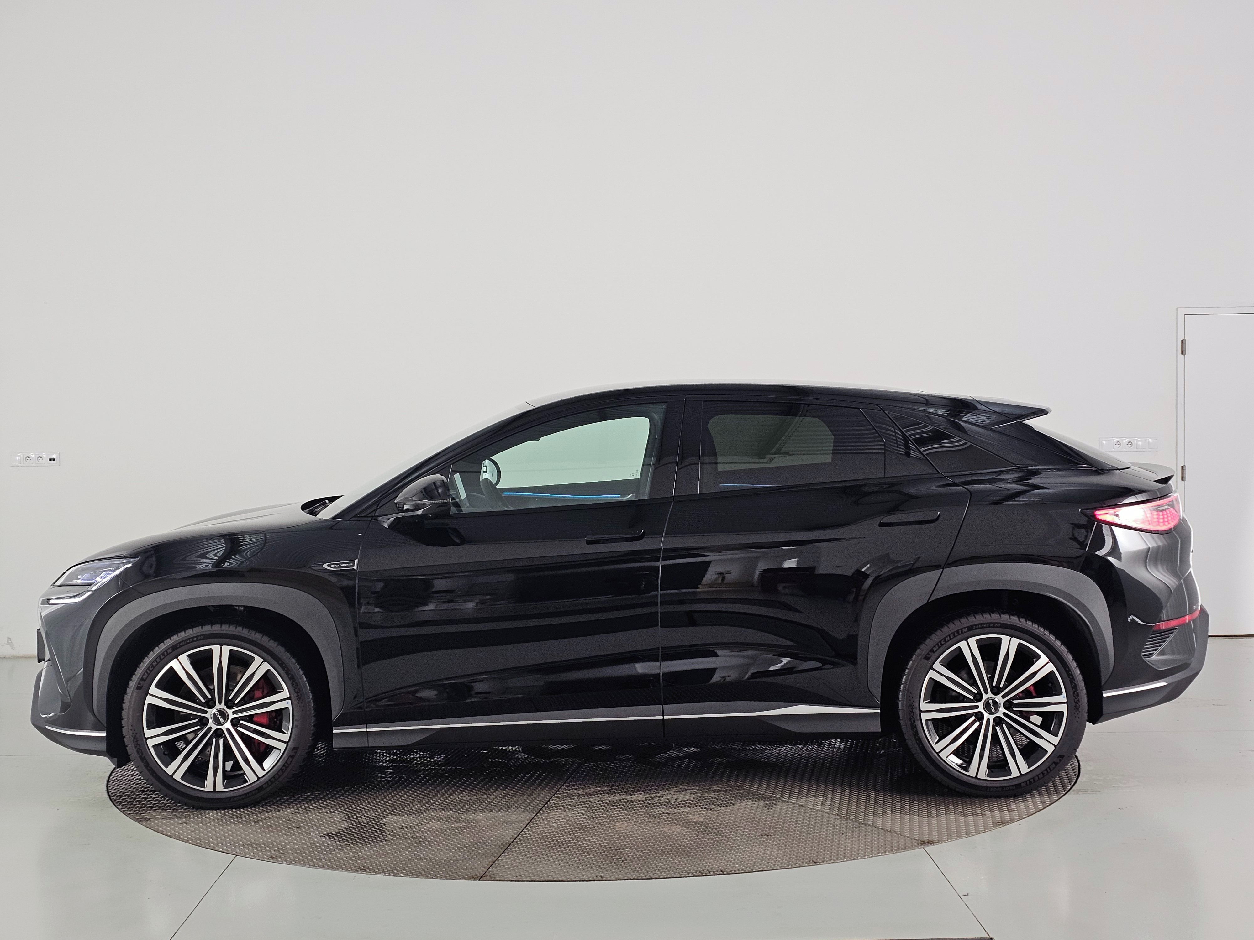 BYD Sealion 7, 530 k Excellence AWD - fotka 2