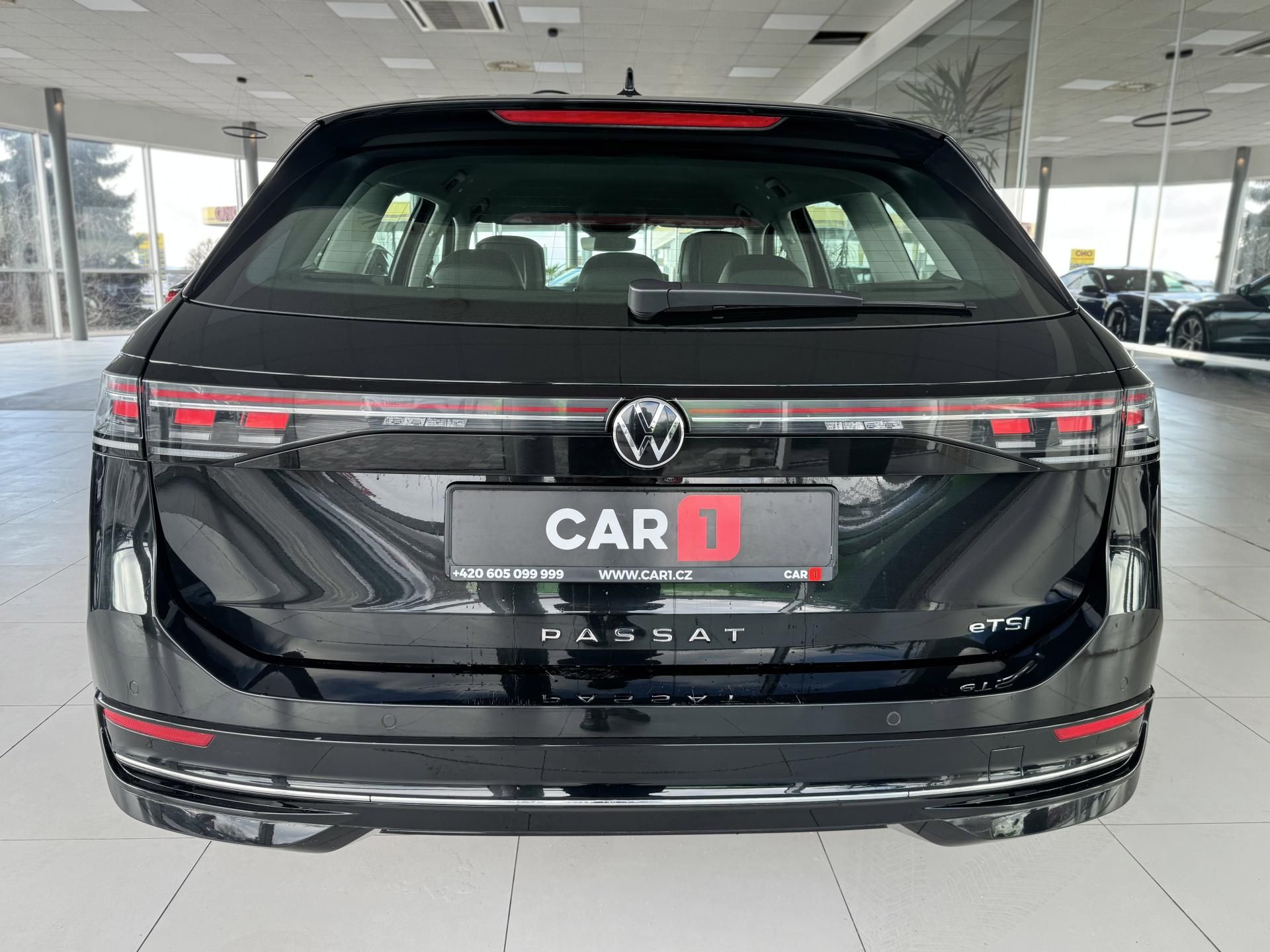 Volkswagen Passat Variant, 1,5 eTSI DSG*IQ-Light*Head-Up - fotka 6