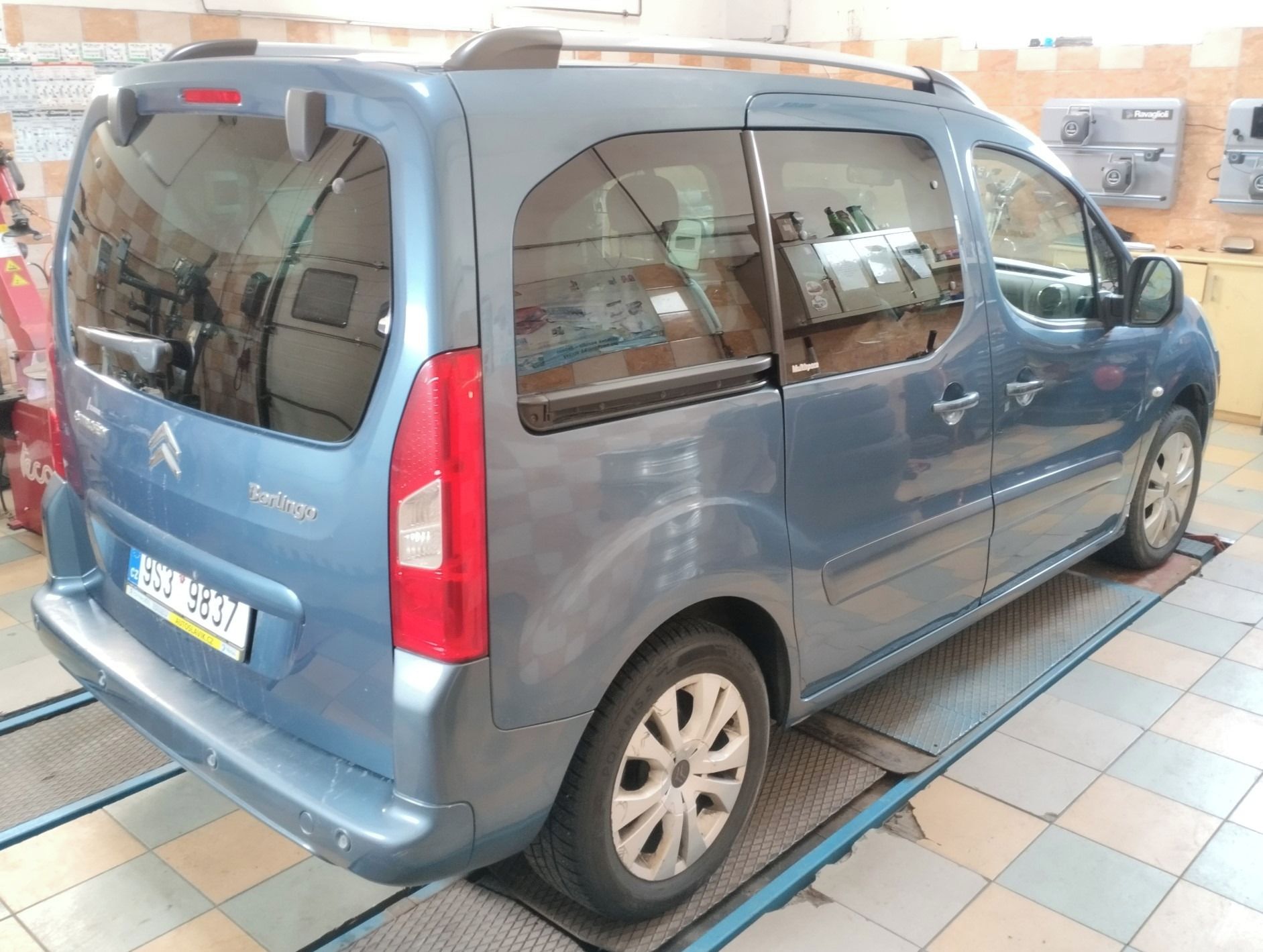 Citroën Berlingo, 1.6 HDi, 2xposuvné,samos. okno - fotka 3